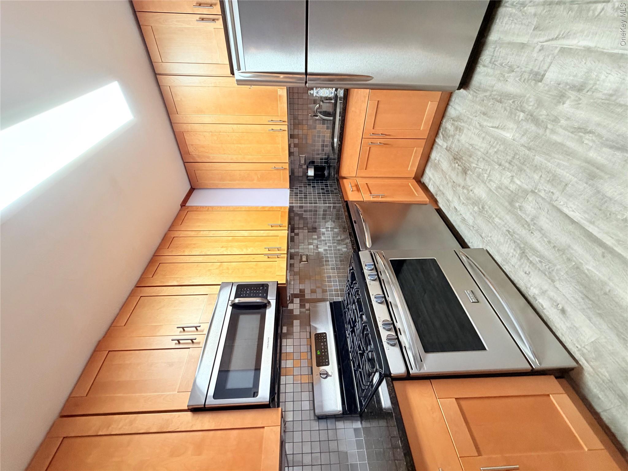 18-15 215th Street, Unit 2A photo 18