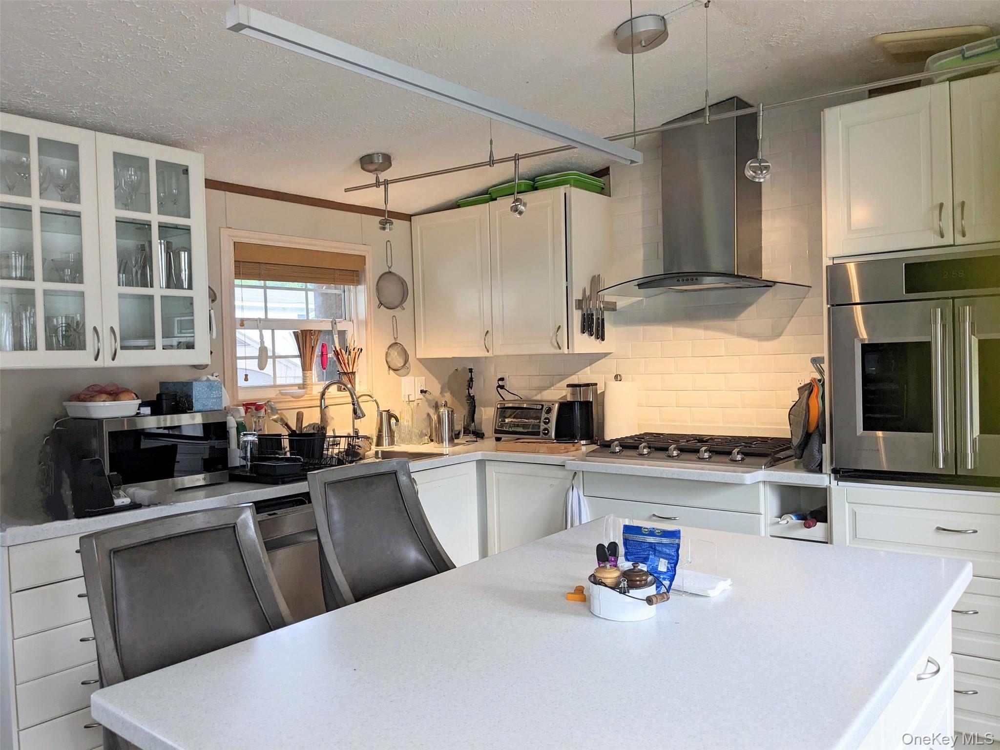 4 Treeline Circle, Unit 4 photo 17