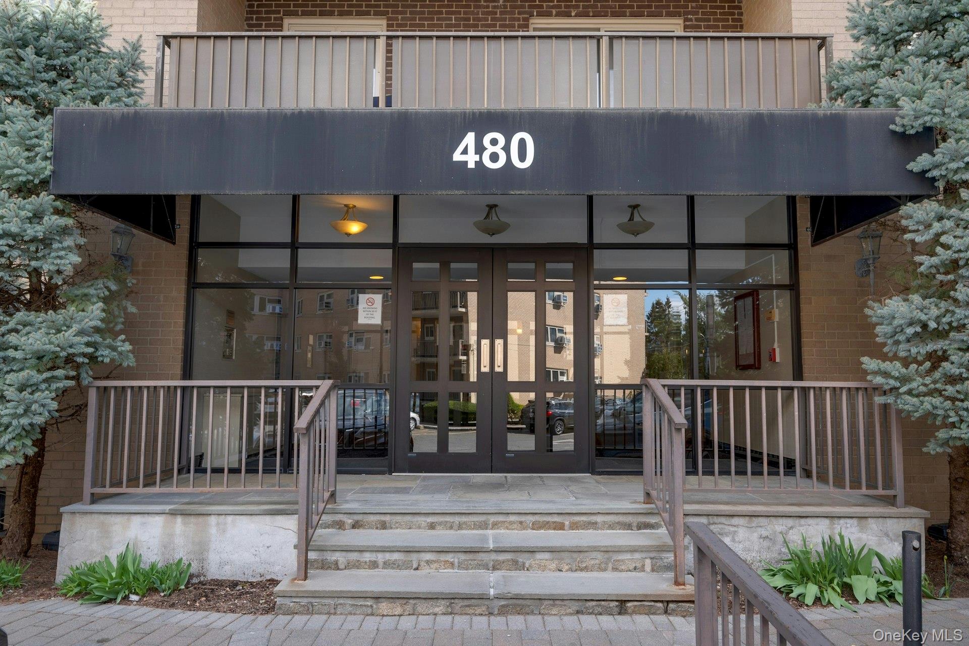 480 Halstead Avenue, Unit 2J photo 2