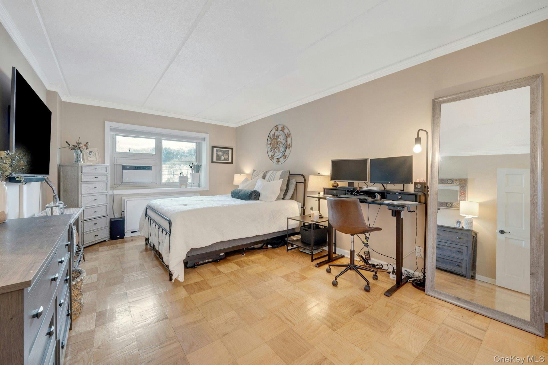 480 Halstead Avenue, Unit 2J photo 11