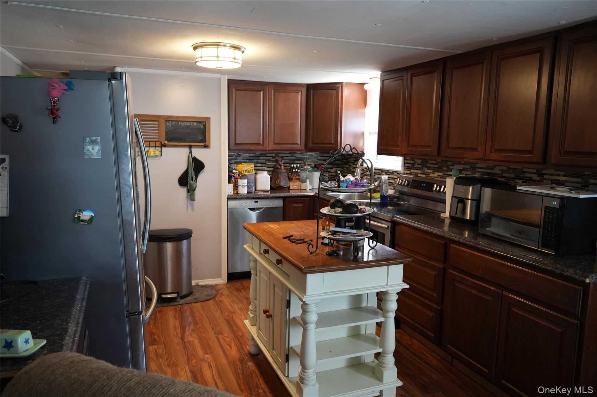 703-106 Fresh Pond Avenue – For Sale photo 6