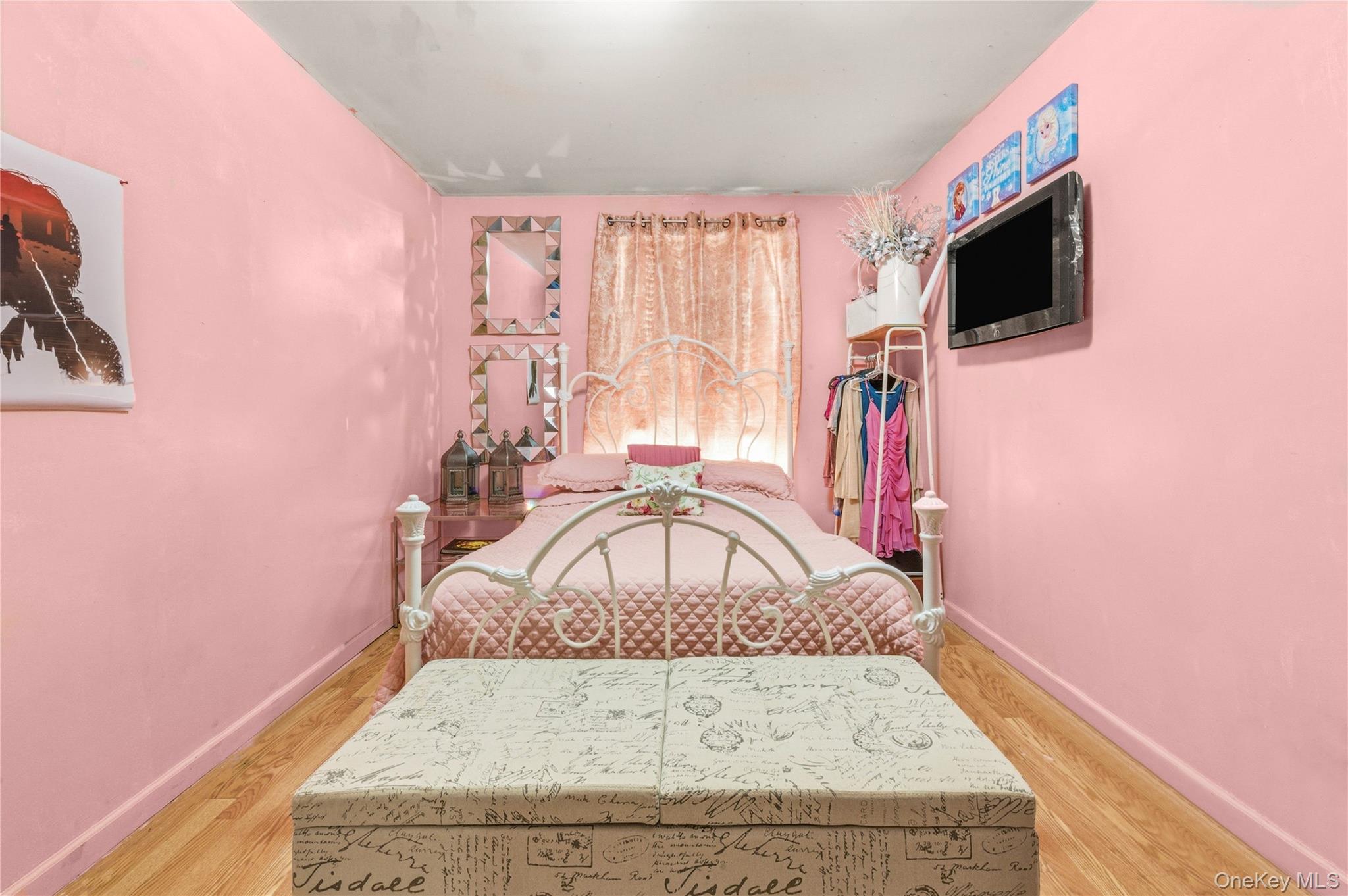 592 Beech Terrace – For Sale photo 16