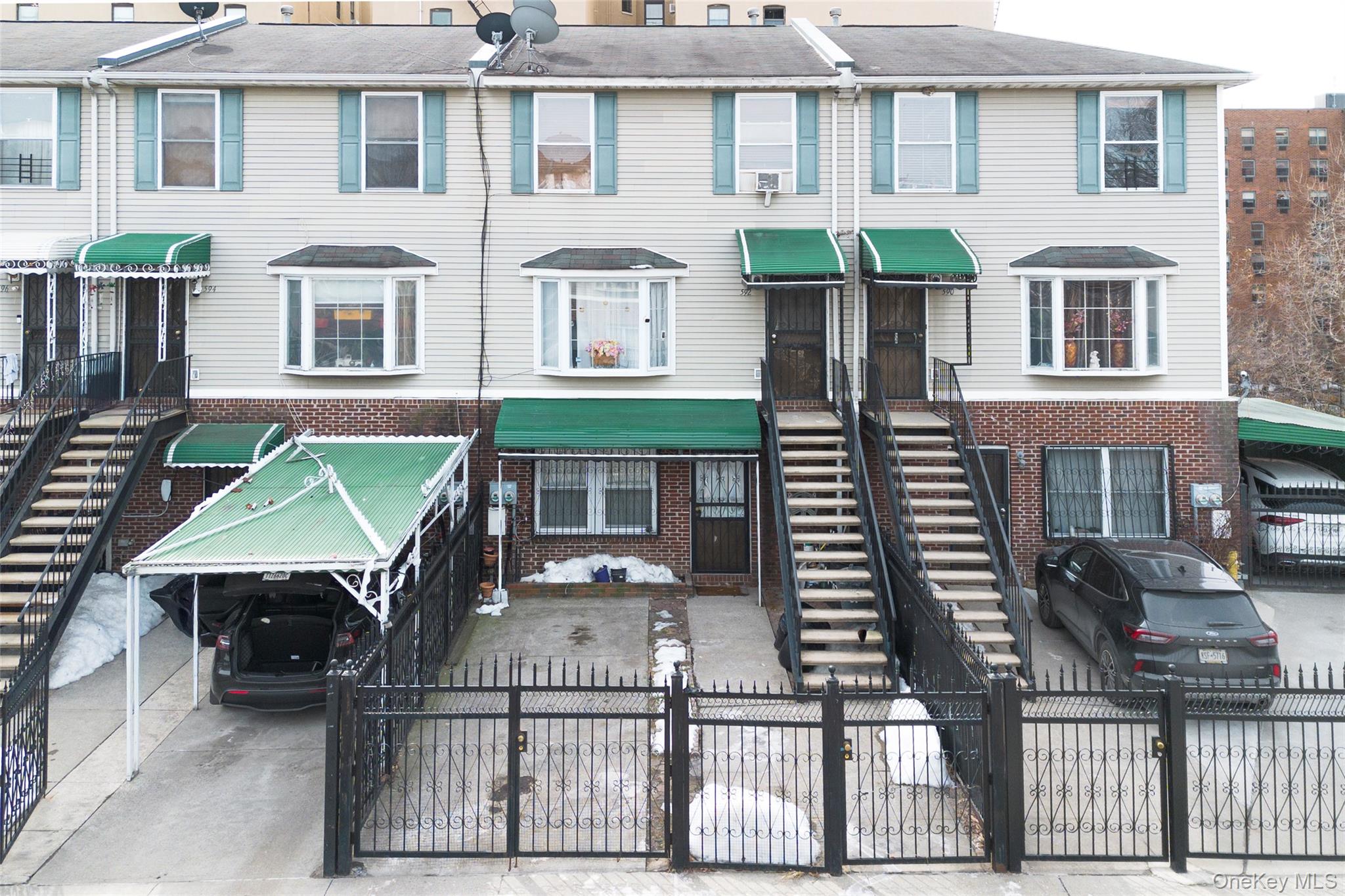 592 Beech Terrace – For Sale photo 21