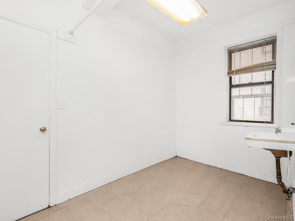 860 Grand Concourse Ave, Unit 1i photo 8