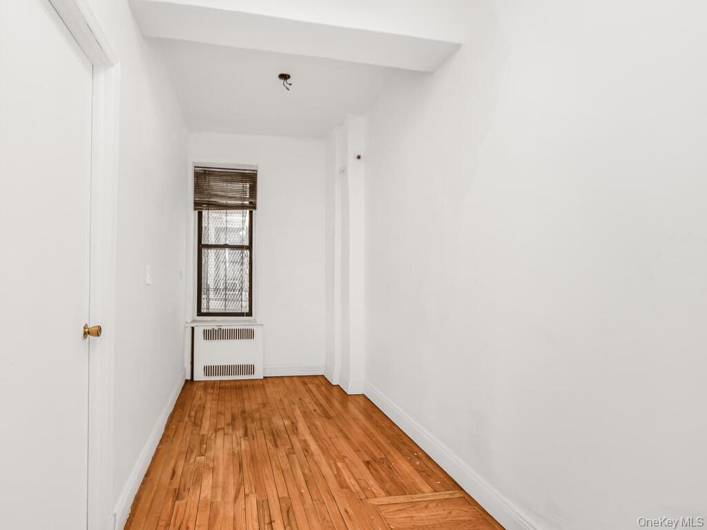 860 Grand Concourse Ave, Unit 1i photo 2