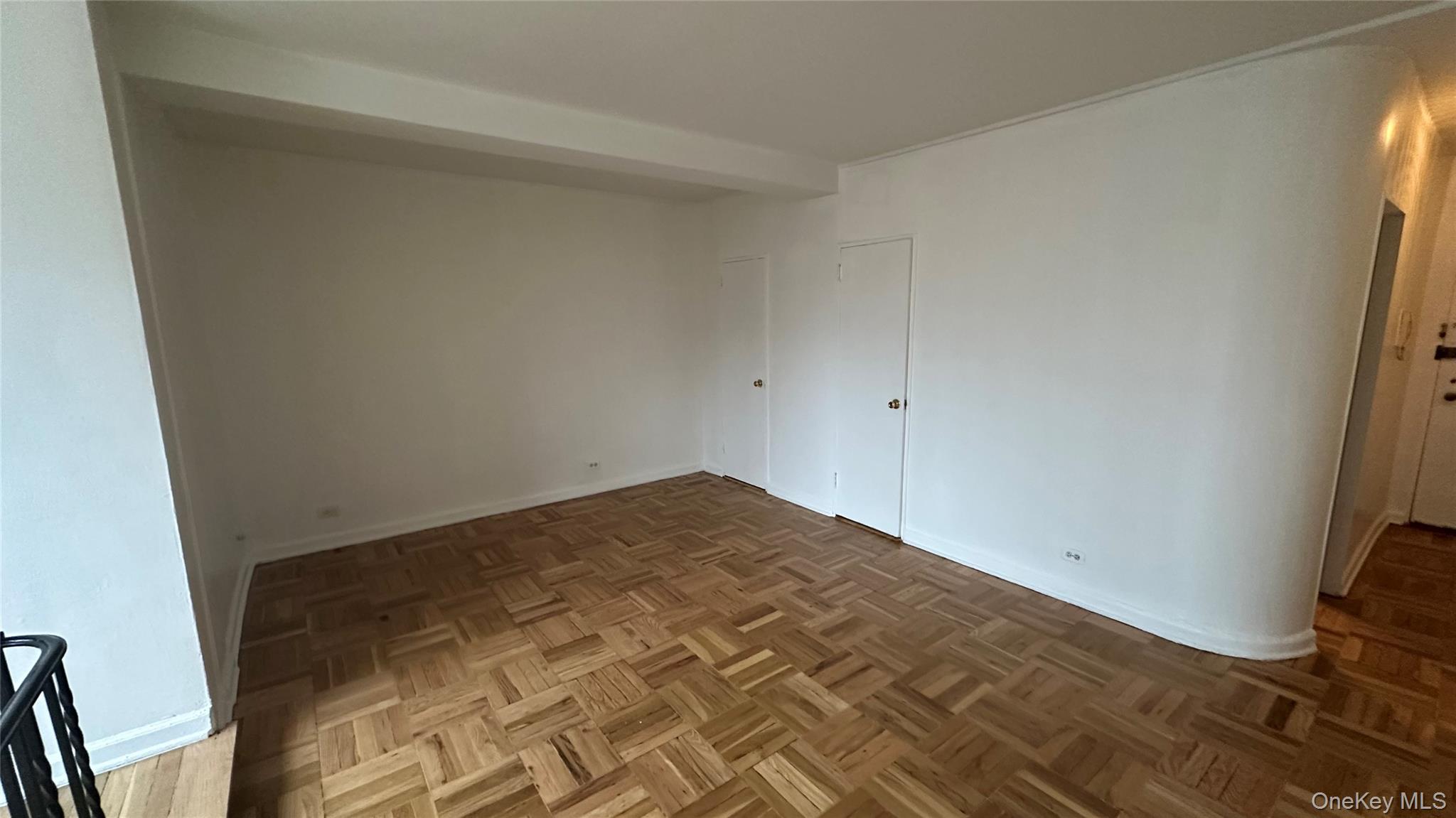 64th Ave 98-10, Unit 3J photo 10