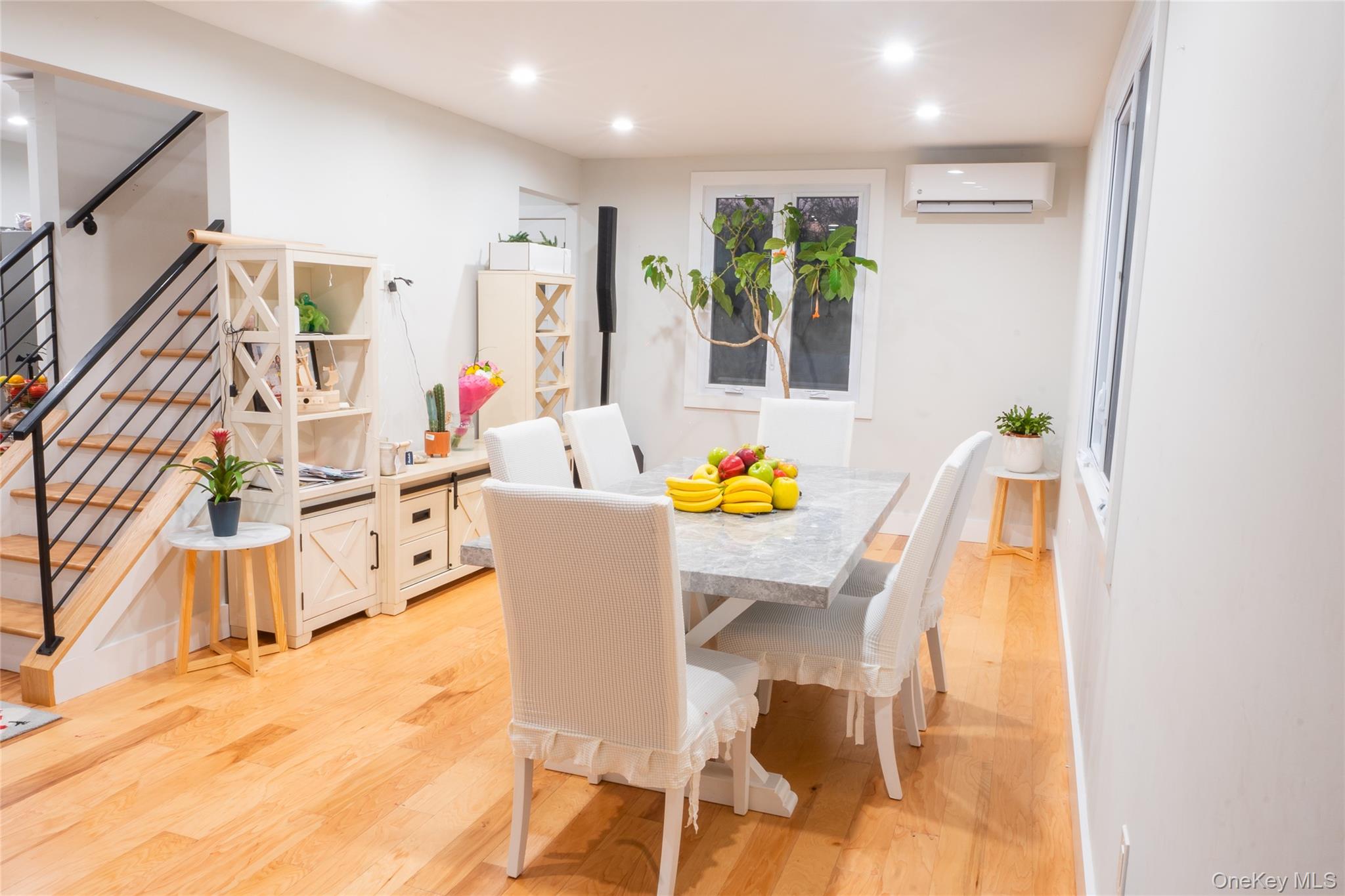 4 Riverside Avenue – For Sale photo 5