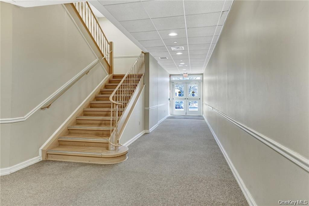 21 Peekskill Hollow Road, Unit 203 photo 2