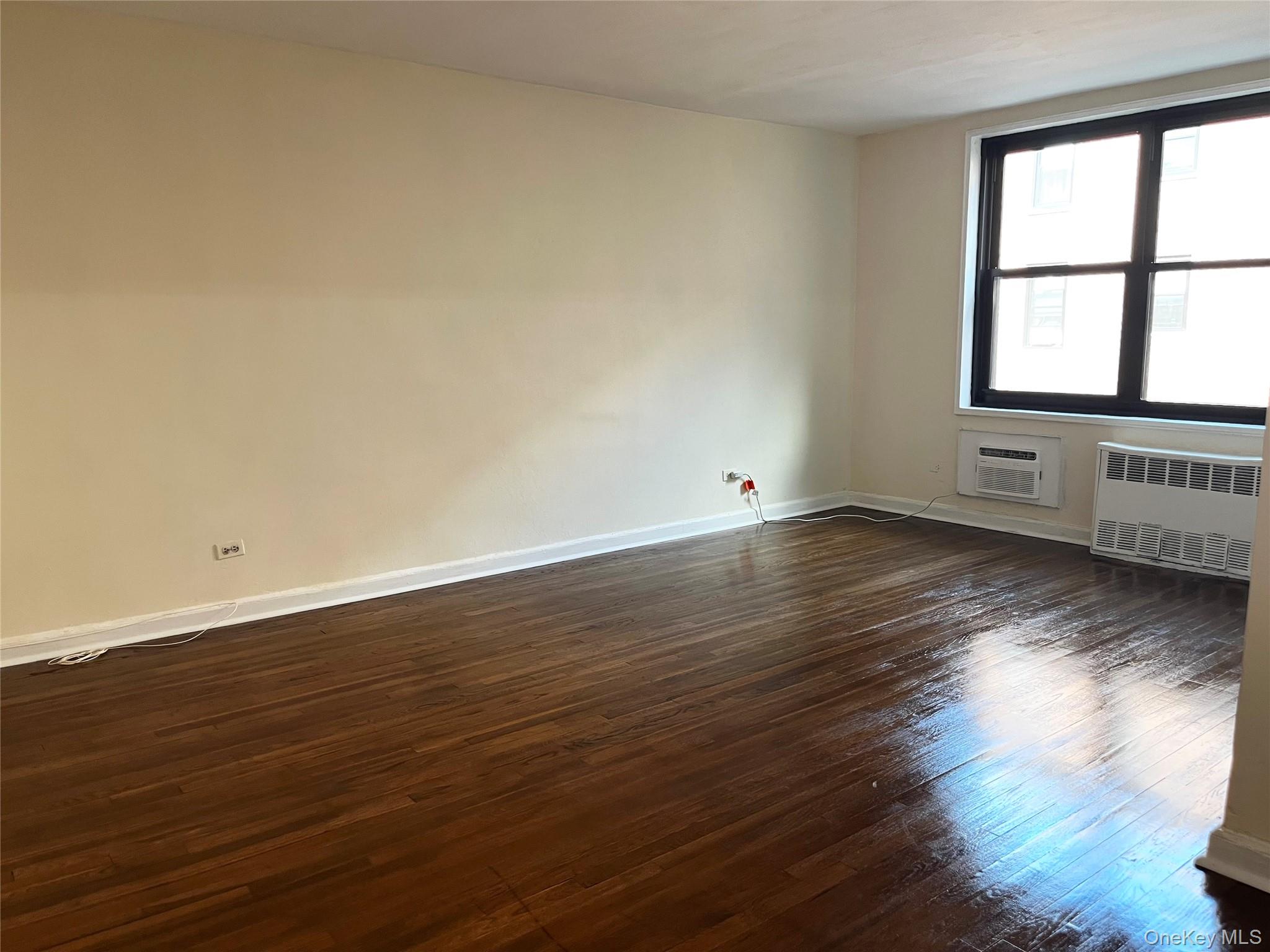 139-15 83rd Avenue, Unit 506 photo 4