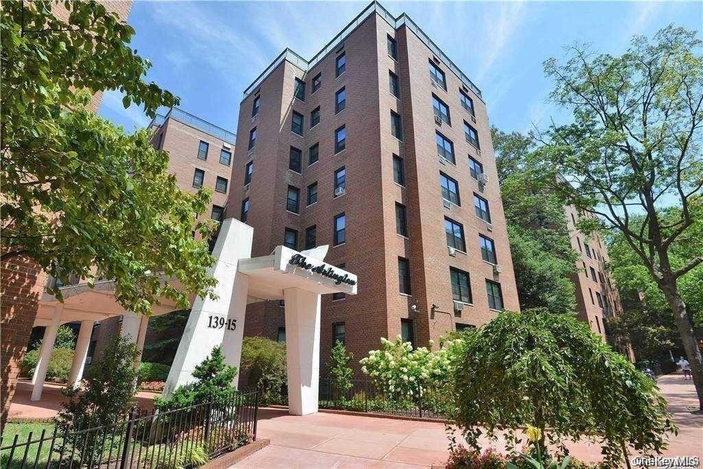 139-15 83rd Avenue, Unit 506