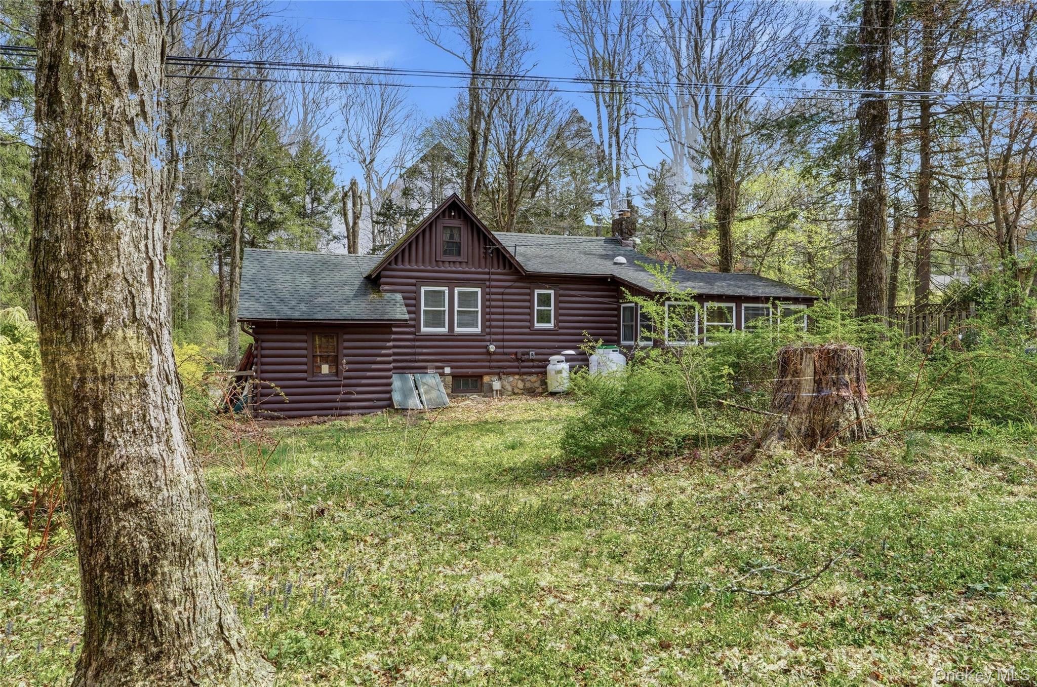 167 Highland Road – For Sale