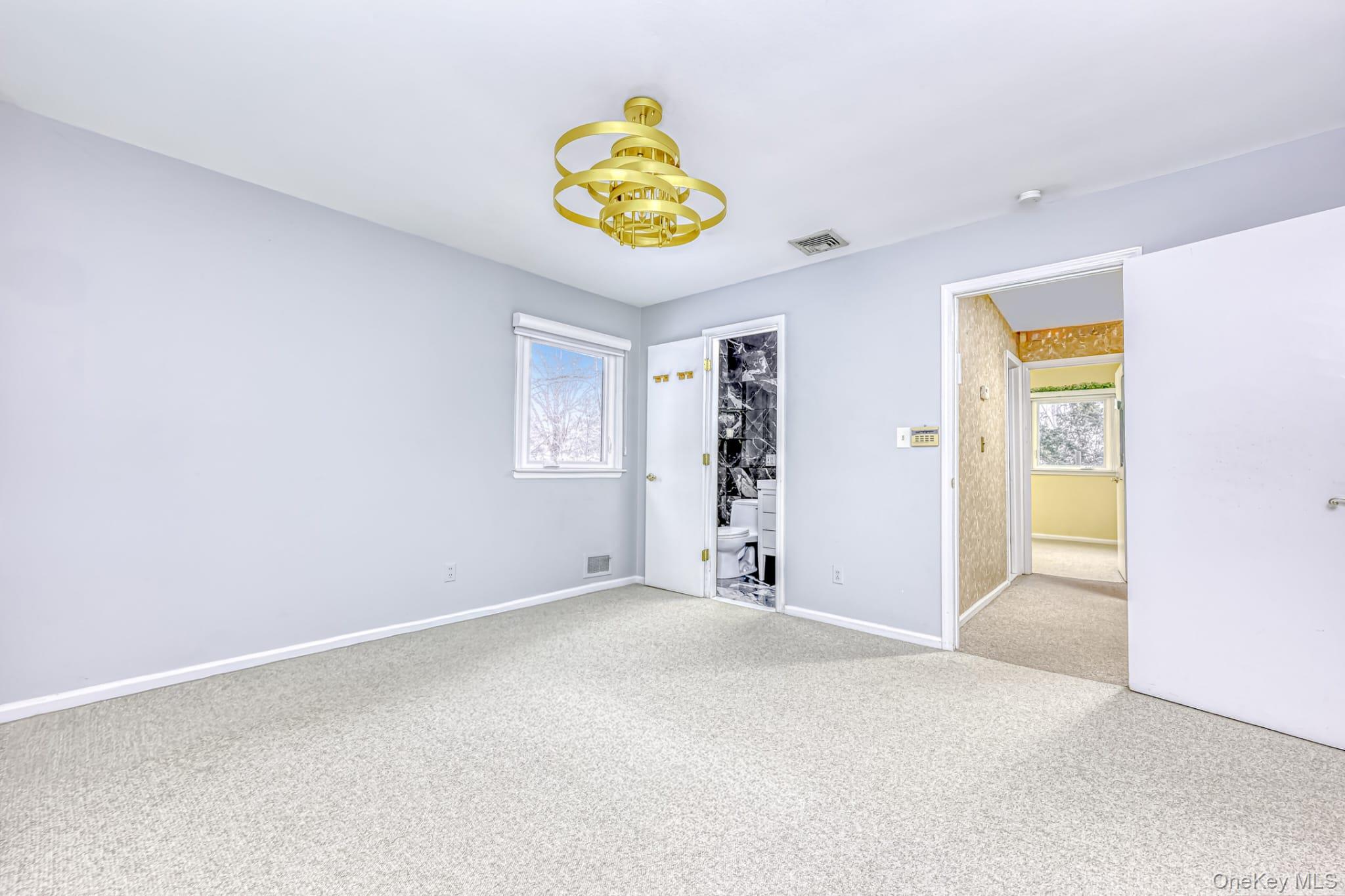 23 S Parker Drive – For Sale photo 11