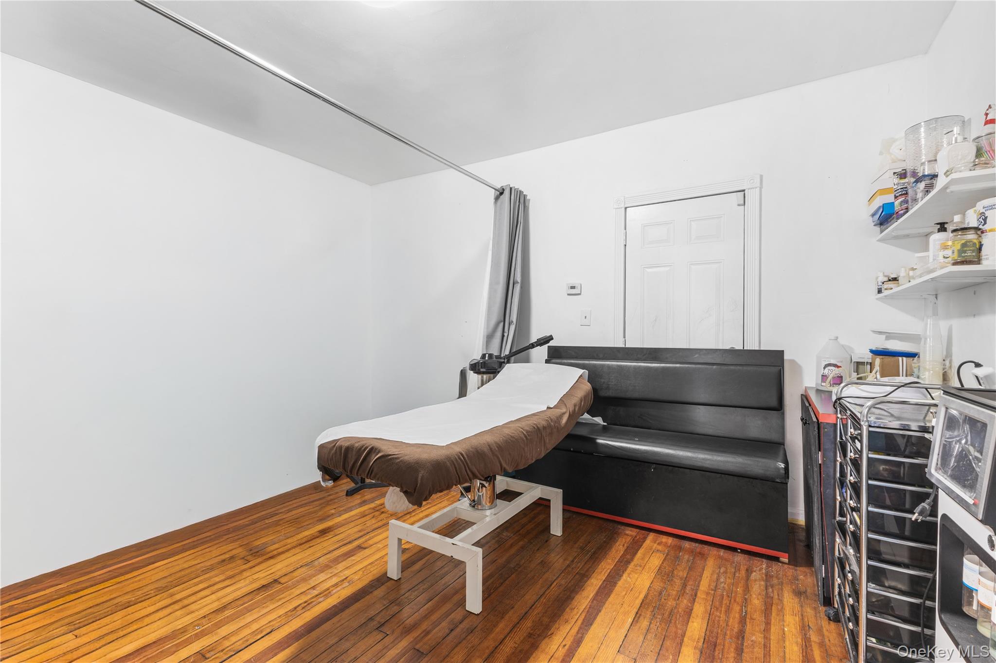 1612 Crosby Avenue – For Sale photo 9