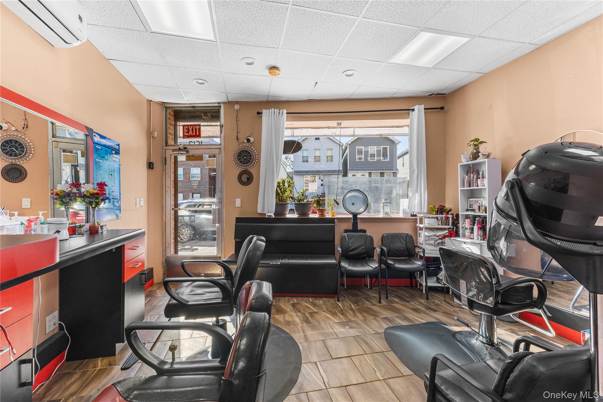 1612 Crosby Avenue – For Sale photo 6