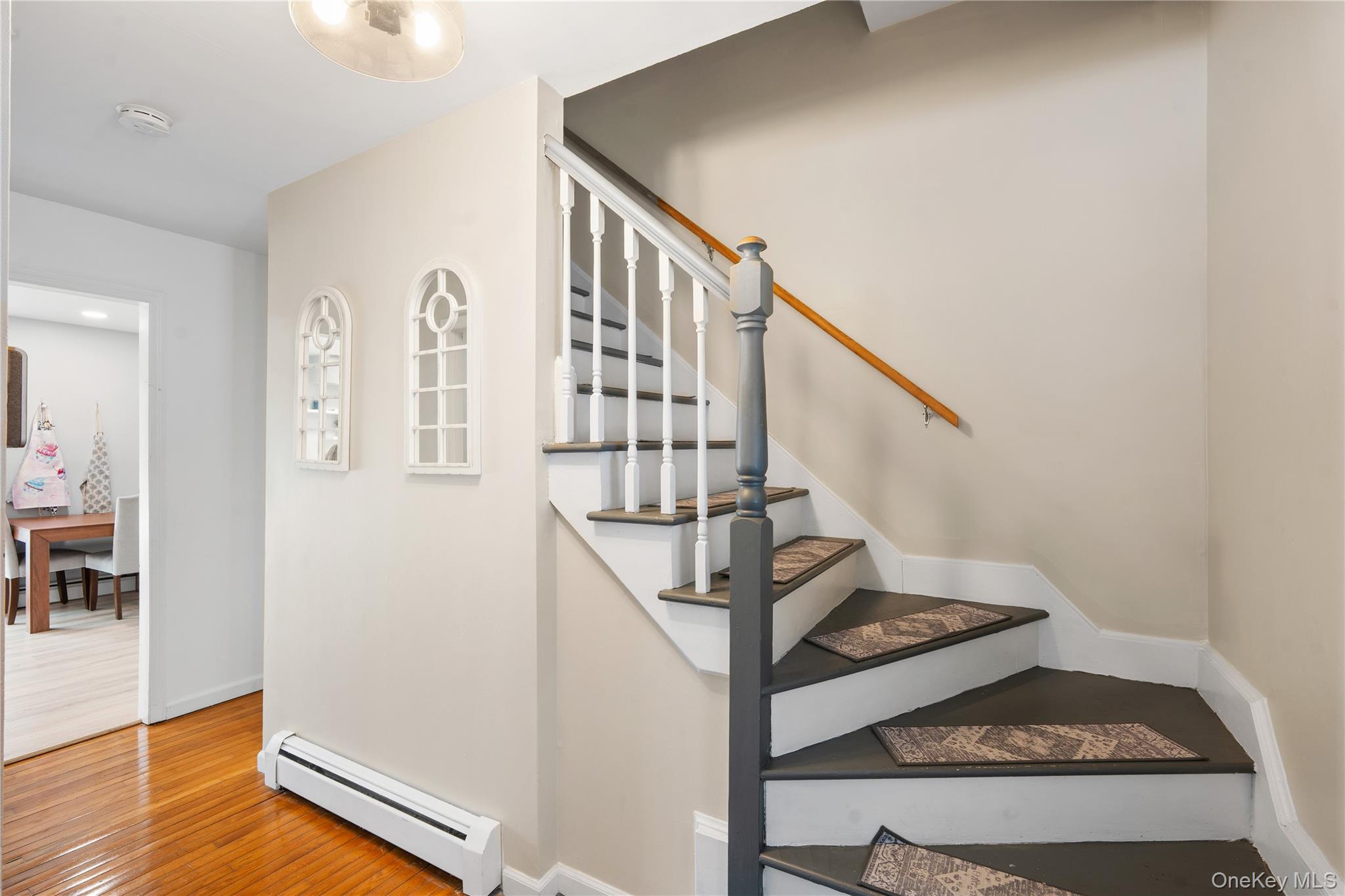 25 Old Farm Road – For Sale photo 5