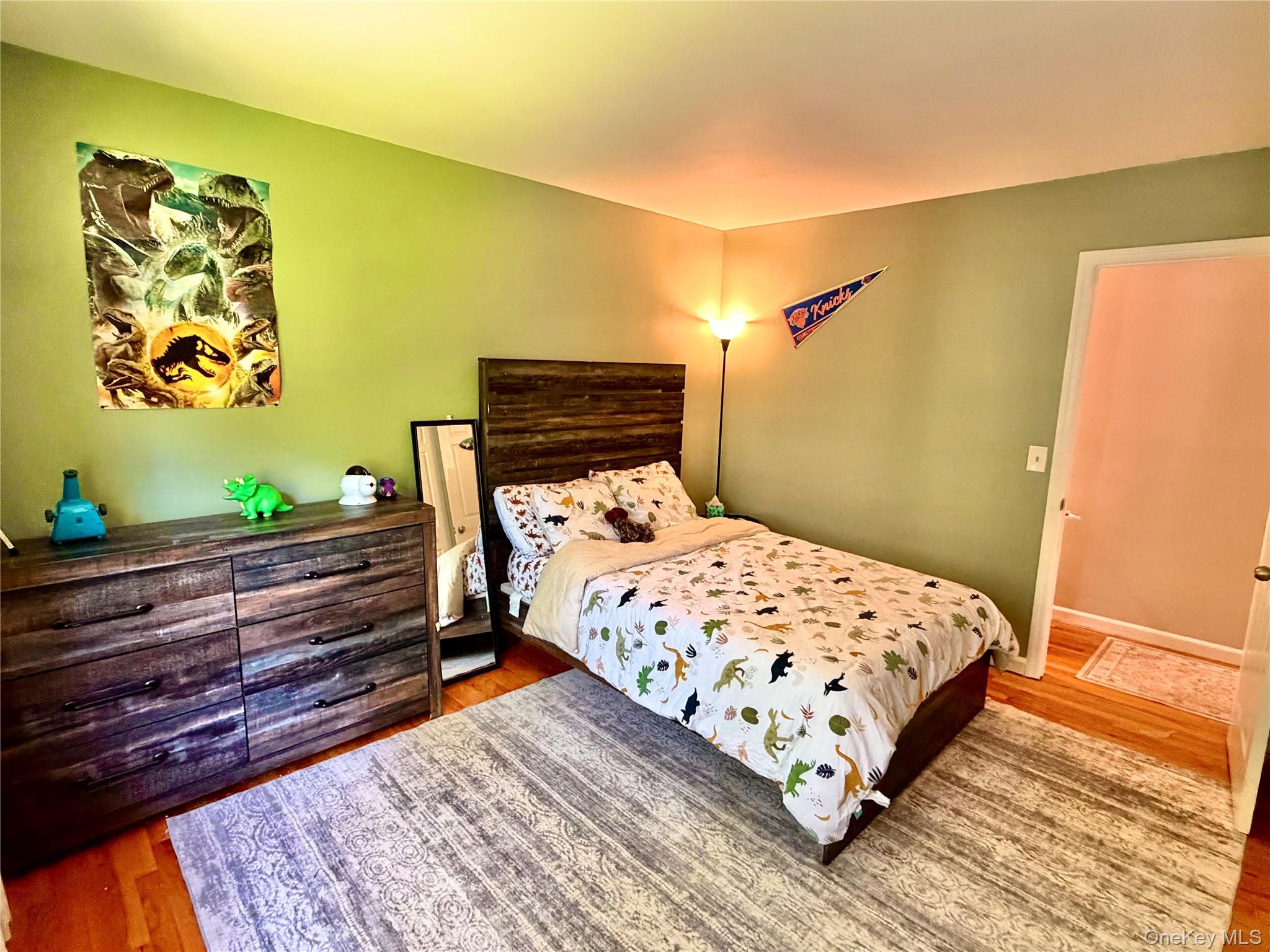 25 Old Farm Road – For Sale photo 23
