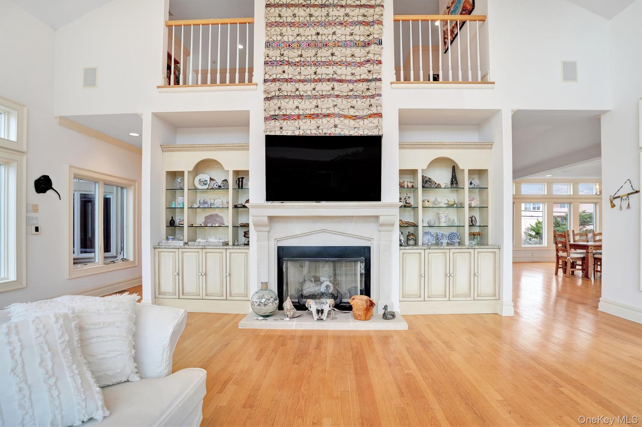 605 Dune Road – For Rent photo 14
