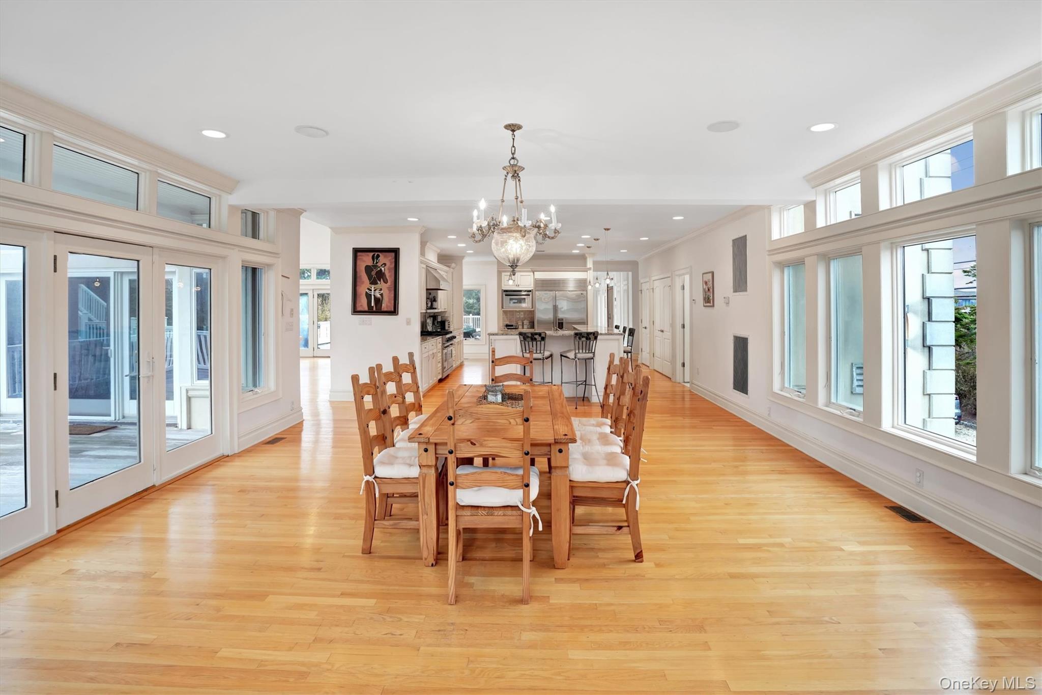 605 Dune Road – For Rent photo 12