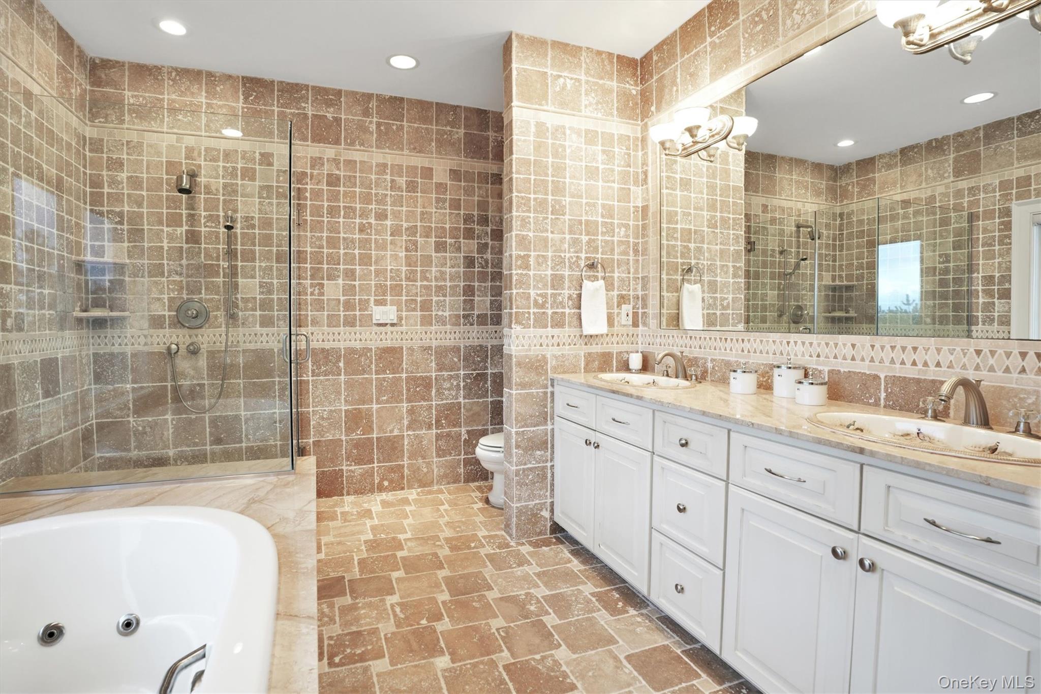 605 Dune Road – For Rent photo 19