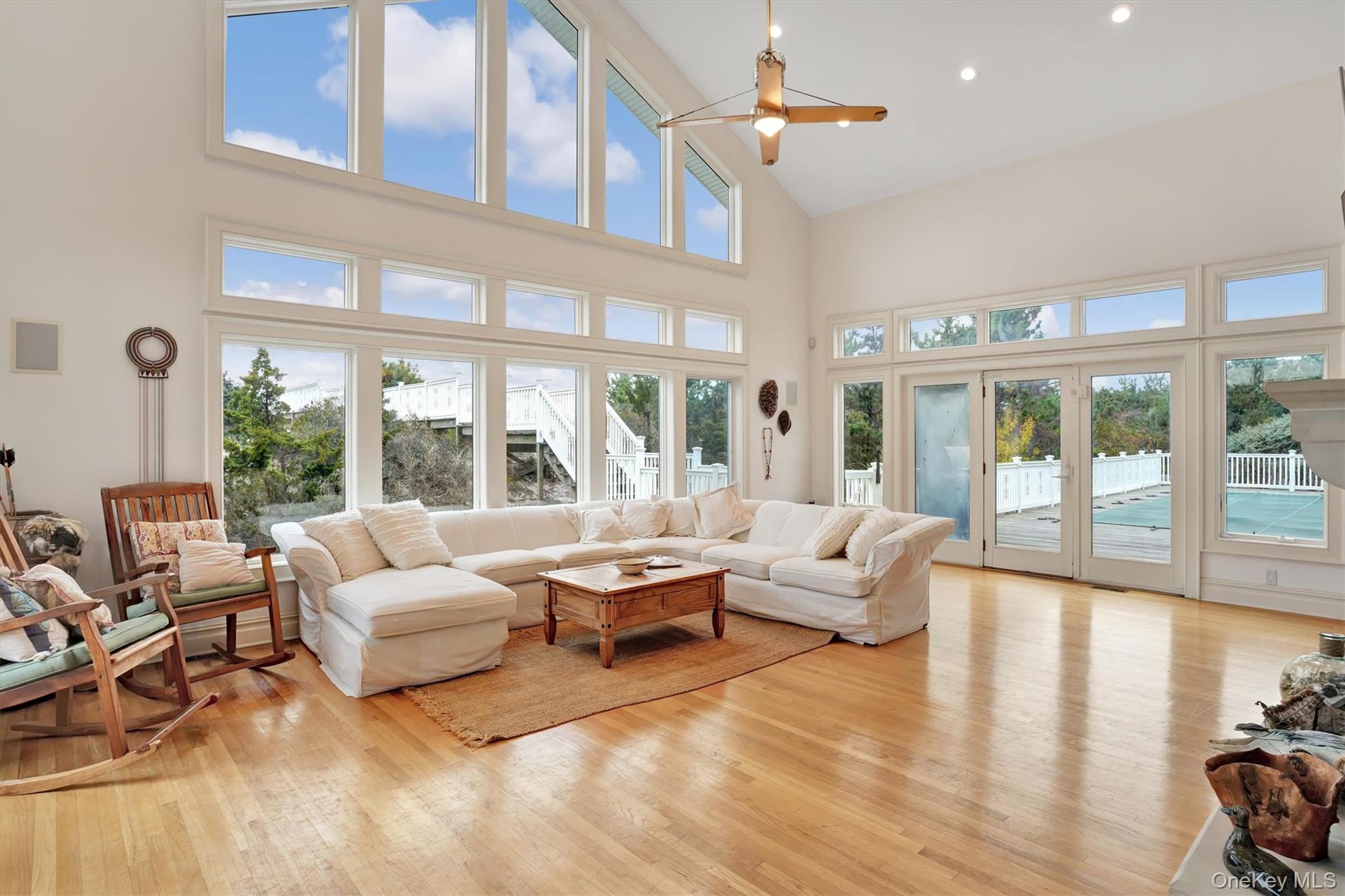 605 Dune Road – For Rent photo 13