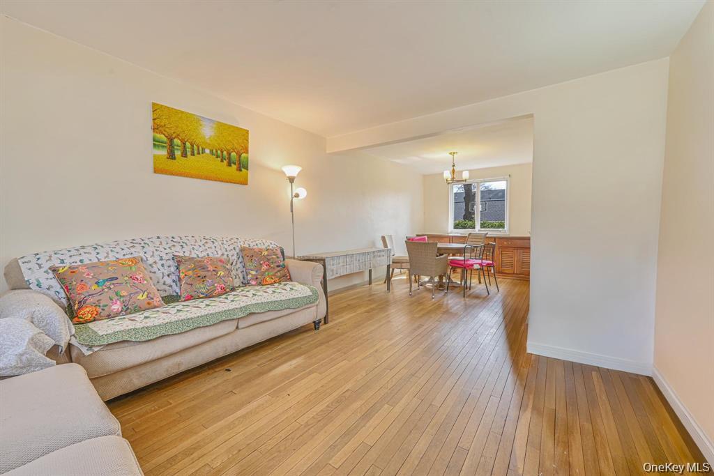 21606 68th Avenue, Unit DUPLE photo 2