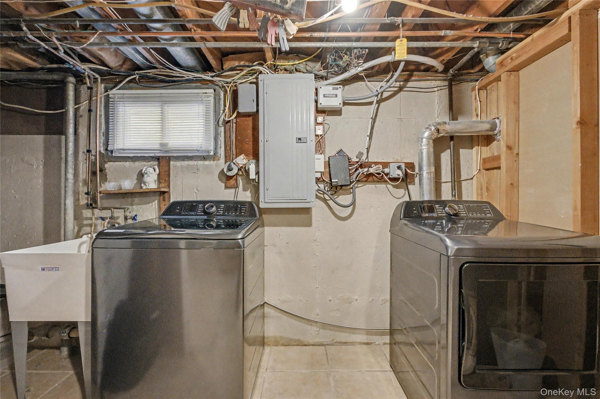 57 Richfield Street – For Sale photo 32