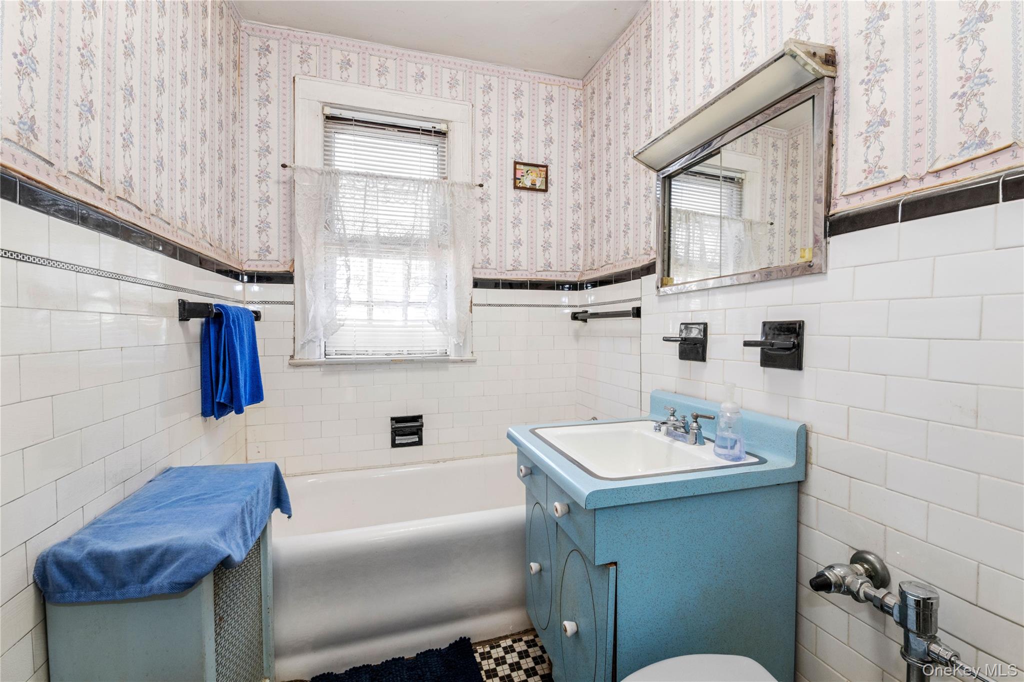 1328 E 35th Street – For Sale photo 15