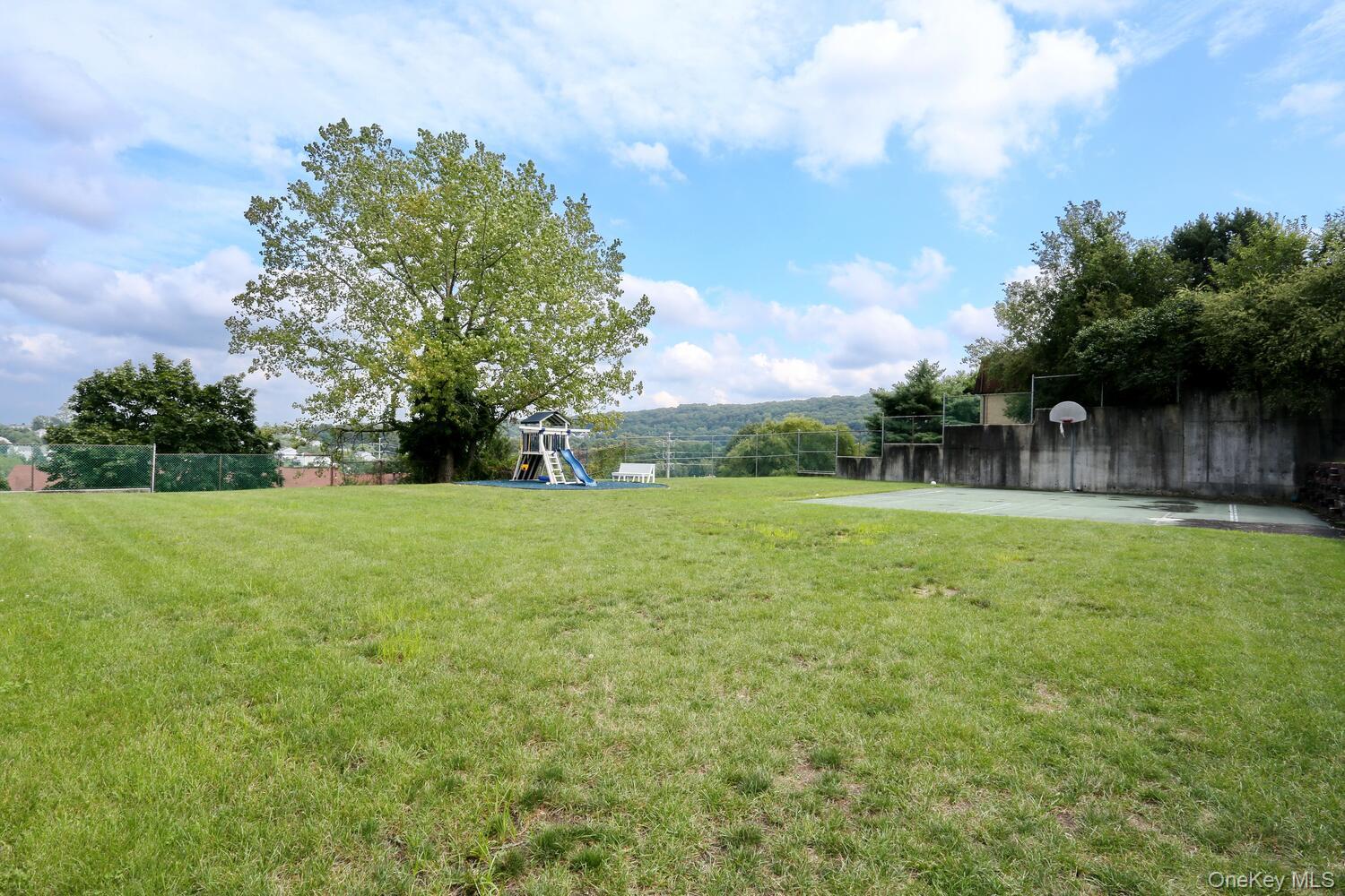 65 Buckingham Court – For Sale photo 16