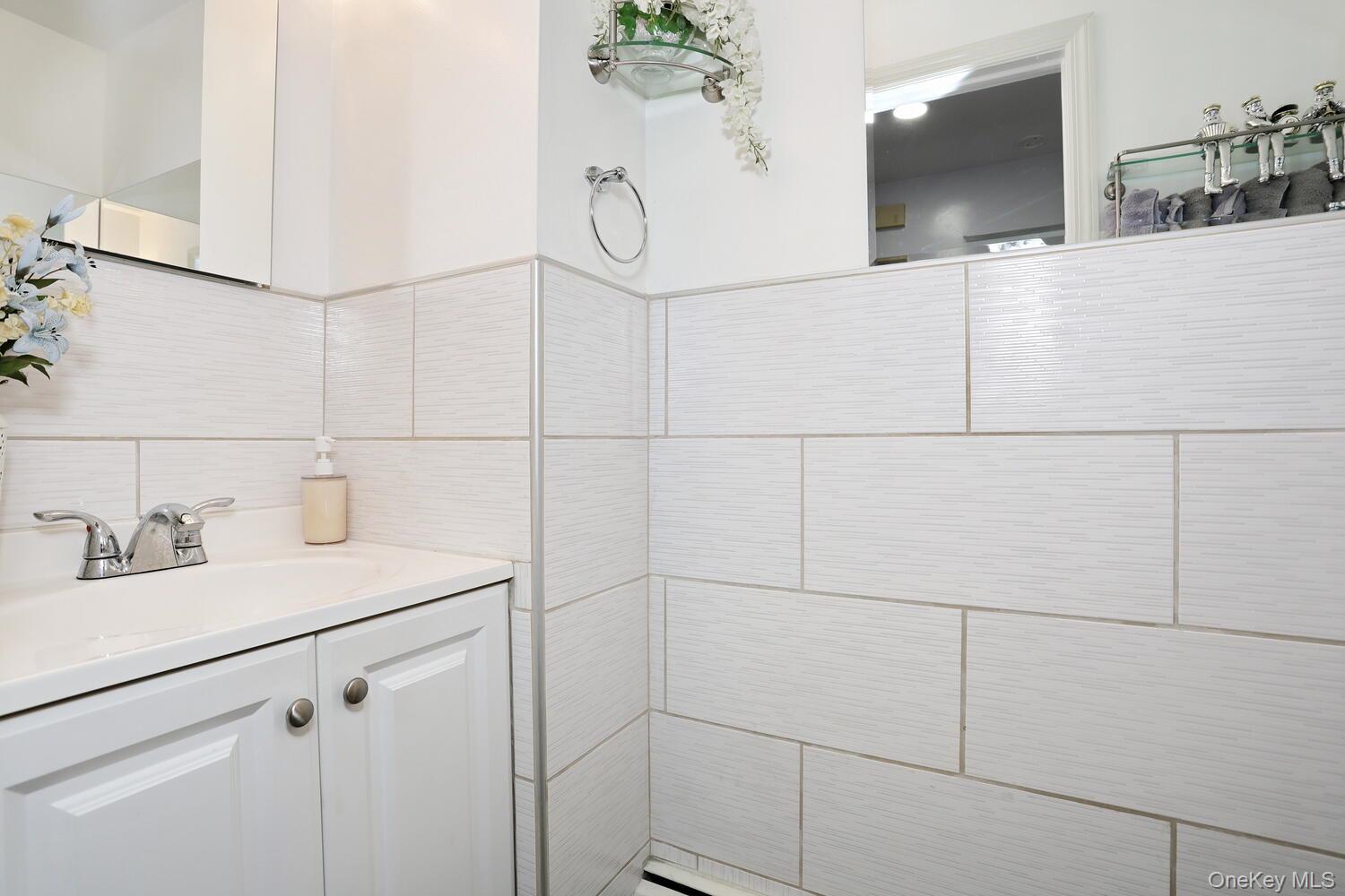 65 Buckingham Court – For Sale photo 5