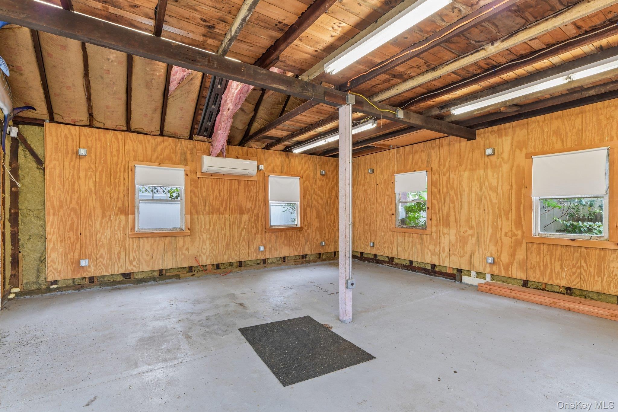 2097 Washington Avenue – For Sale photo 30
