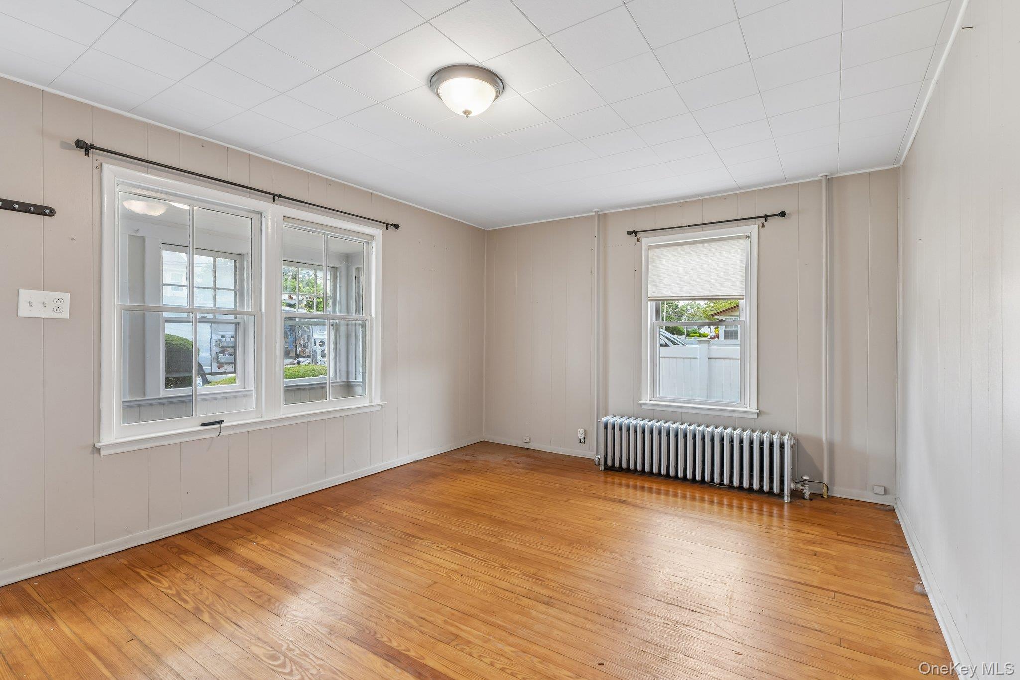 2097 Washington Avenue – For Sale photo 14