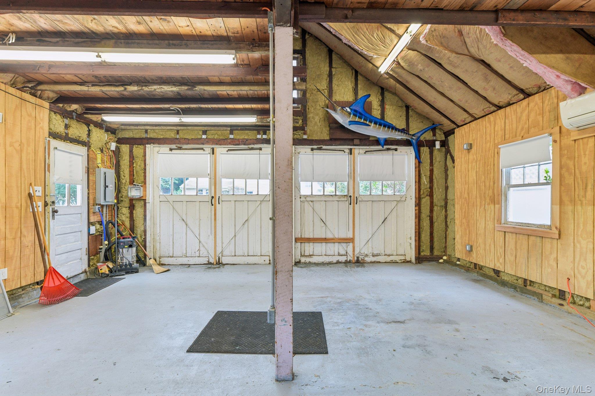 2097 Washington Avenue – For Sale photo 31