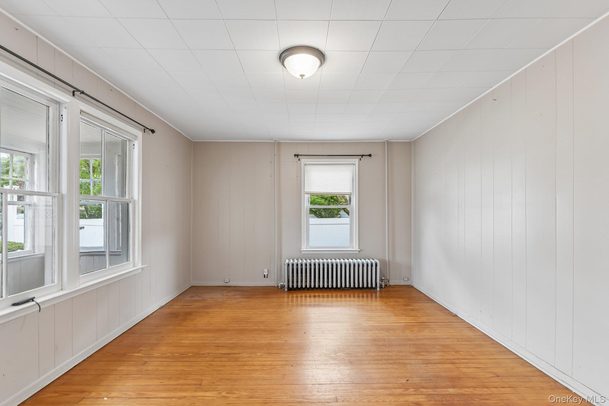 2097 Washington Avenue – For Sale photo 13
