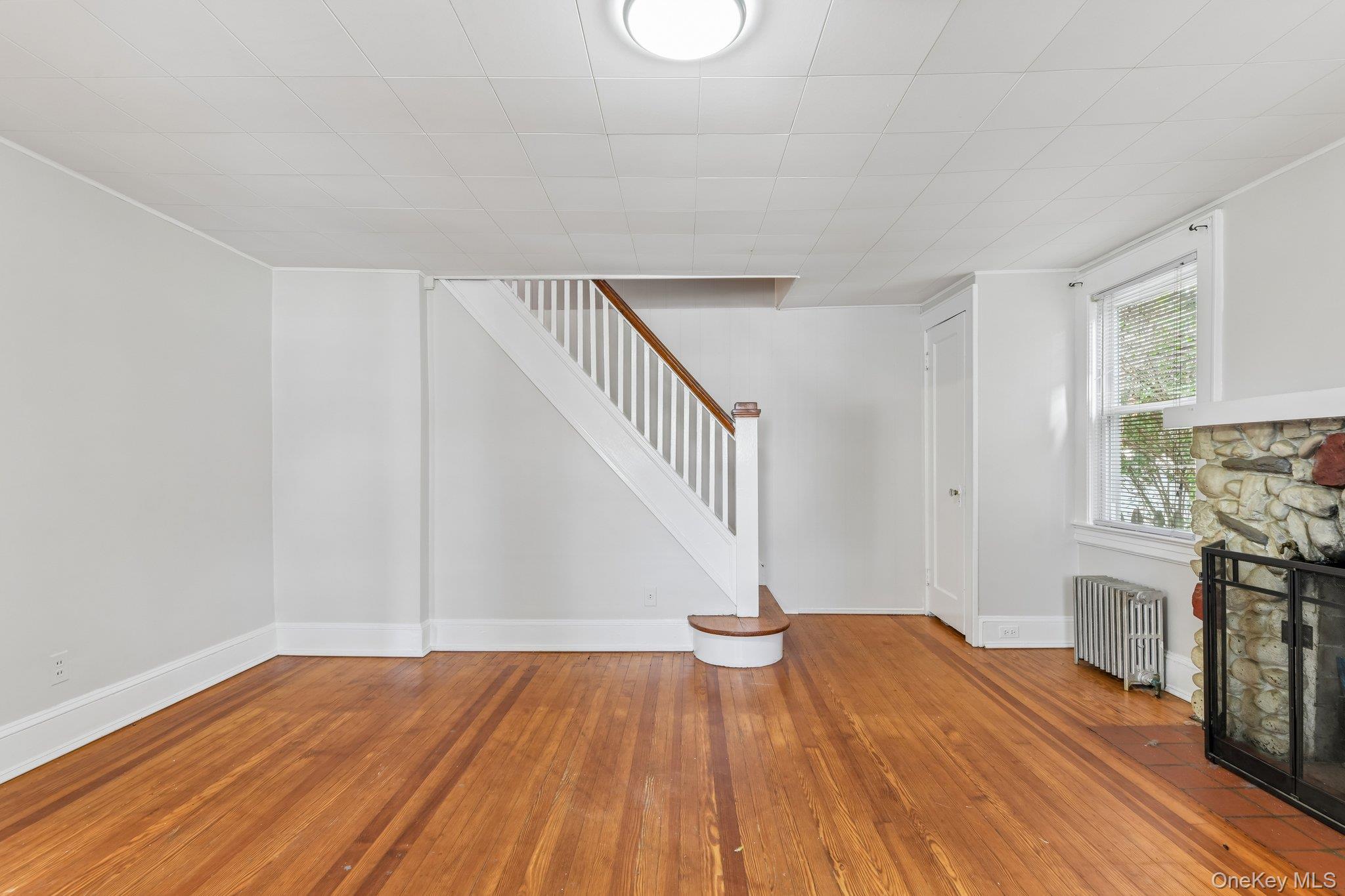 2097 Washington Avenue – For Sale photo 9