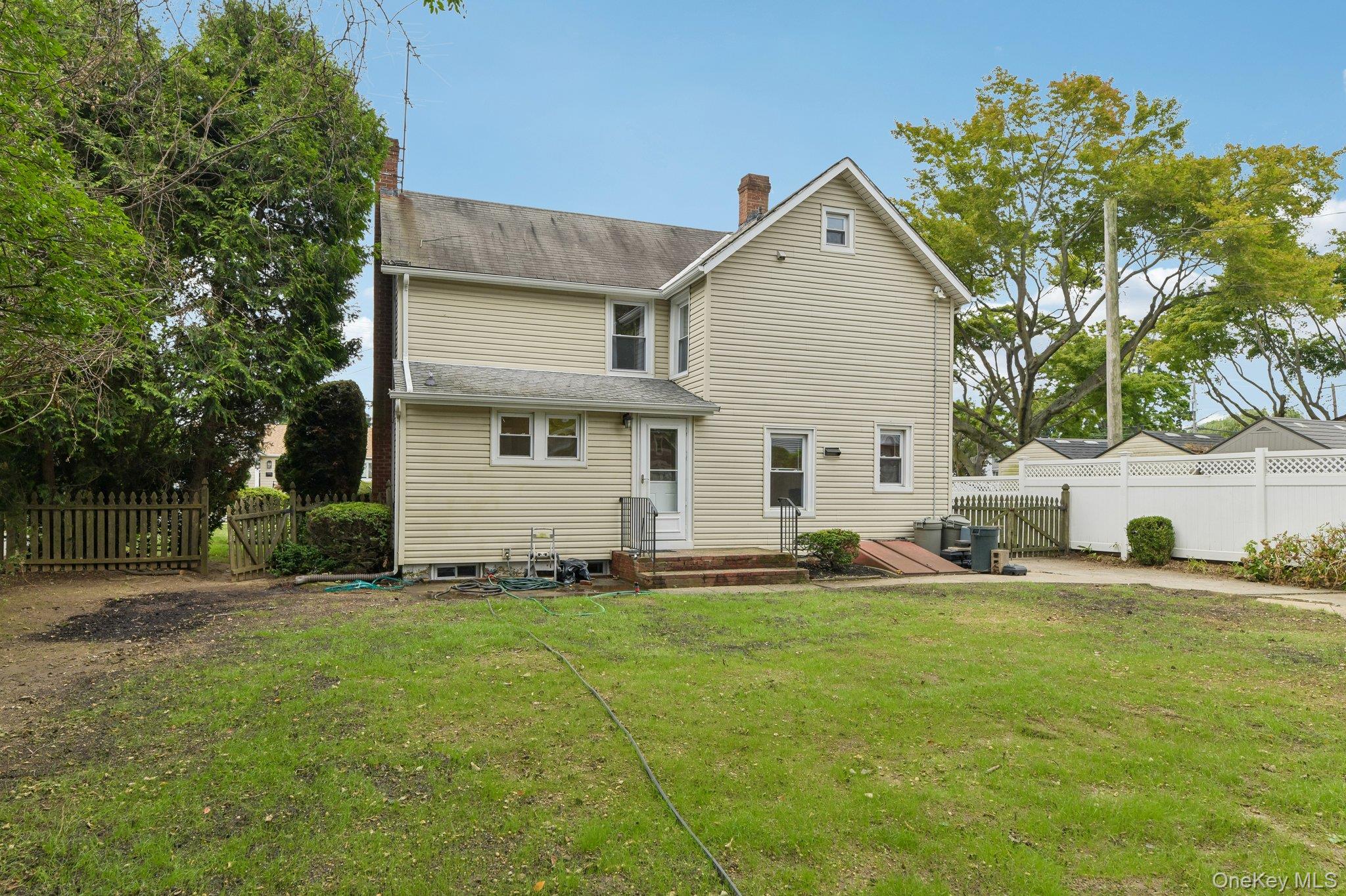 2097 Washington Avenue – For Sale photo 35
