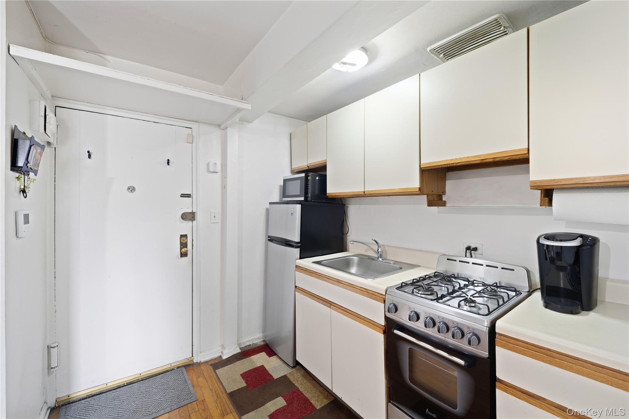 73-11 Bell Boulevard, Unit 2C photo 12