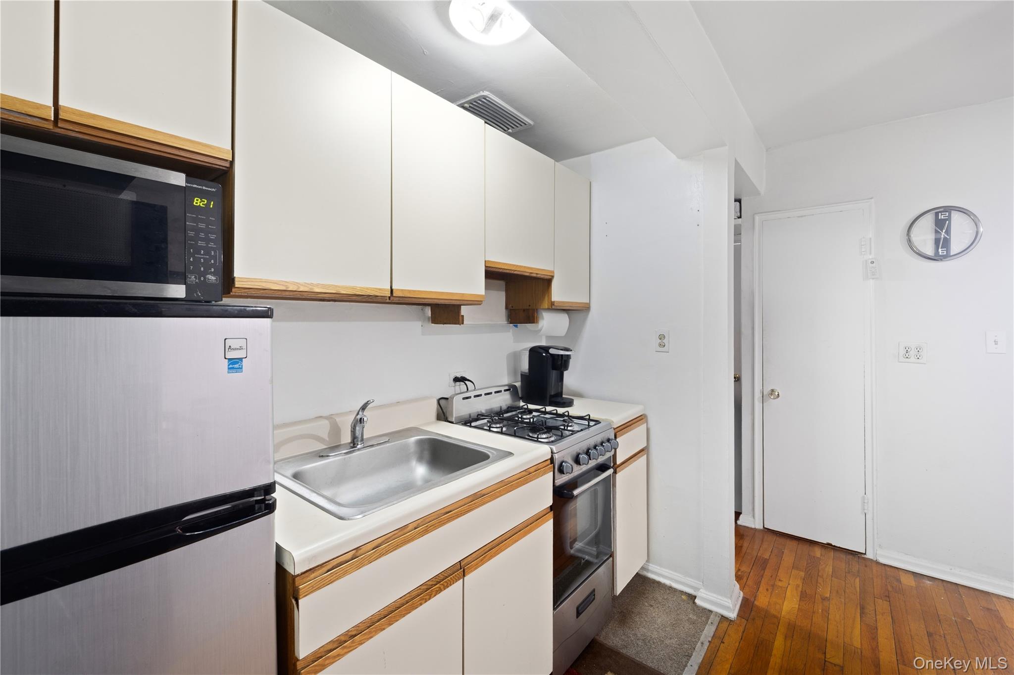 73-11 Bell Boulevard, Unit 2C photo 13