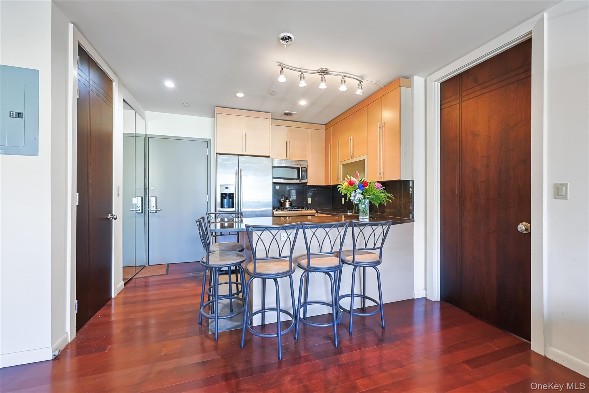 3132 Union Street, Unit 2C photo 9
