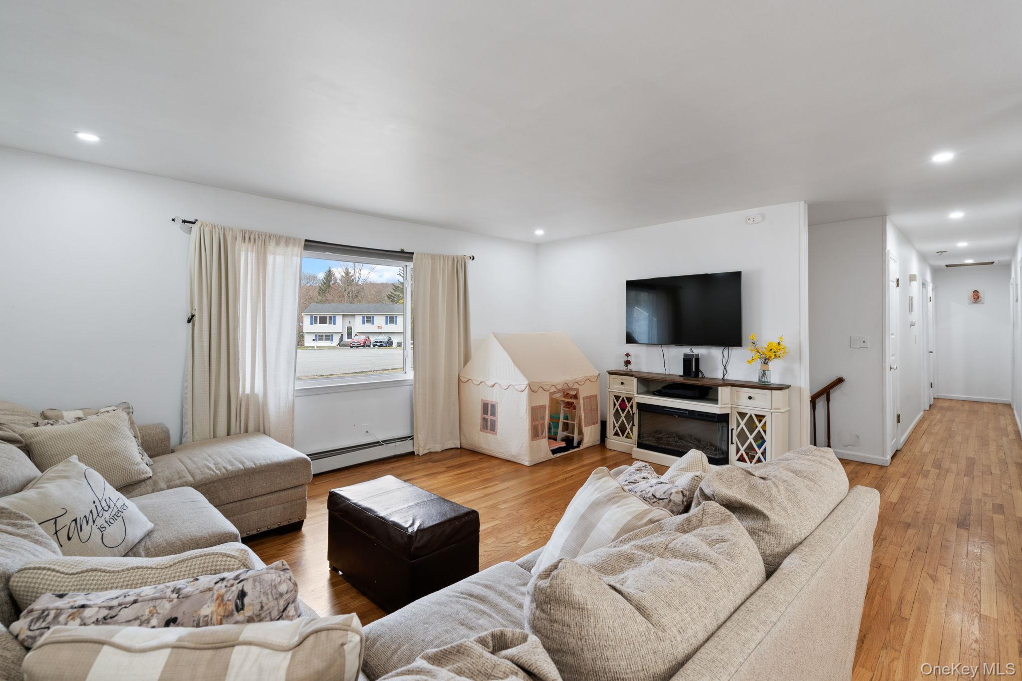 41 Rutledge Avenue – For Sale