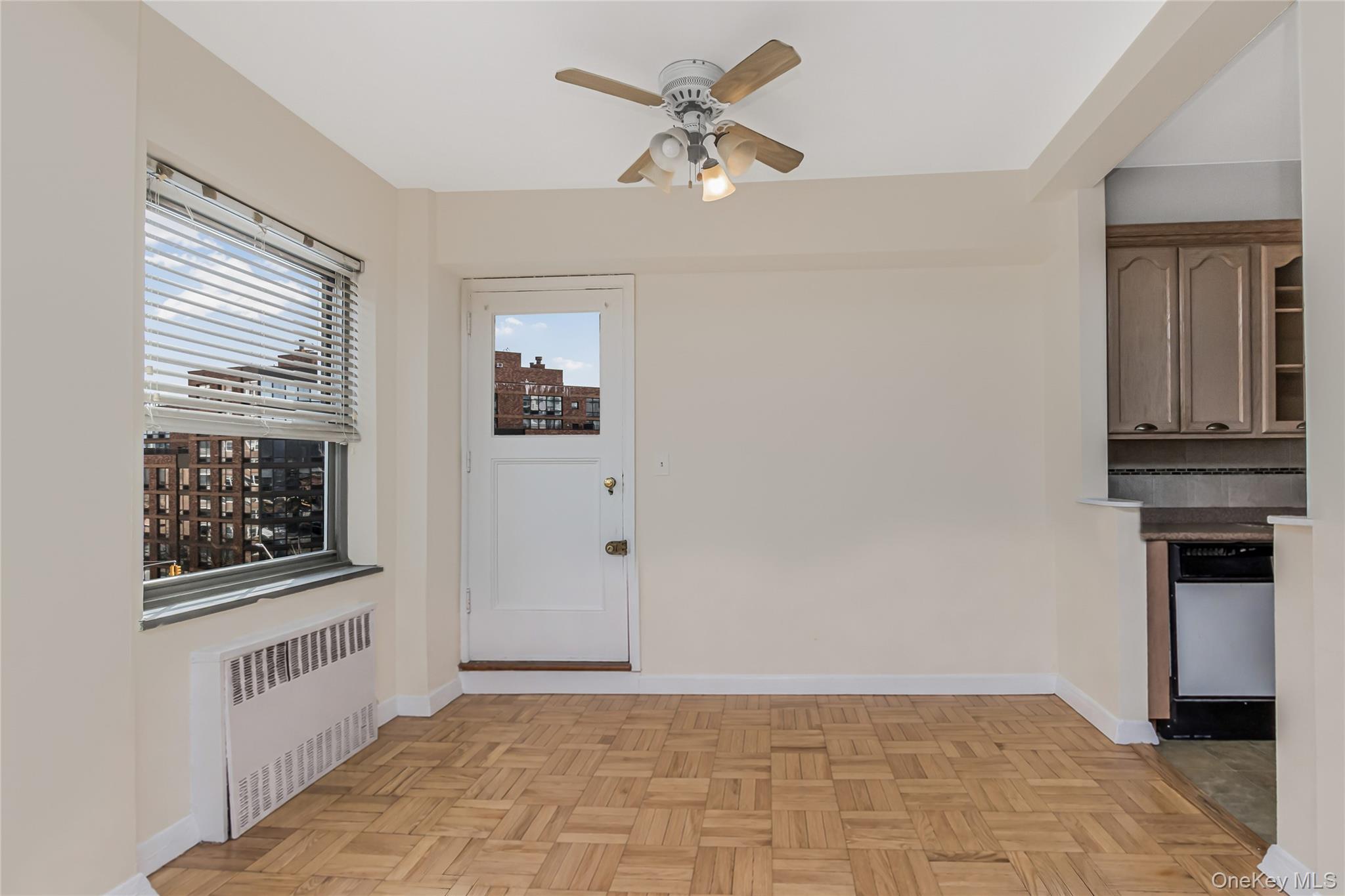 3515 Henry Hudson Parkway, Unit 5G photo 3