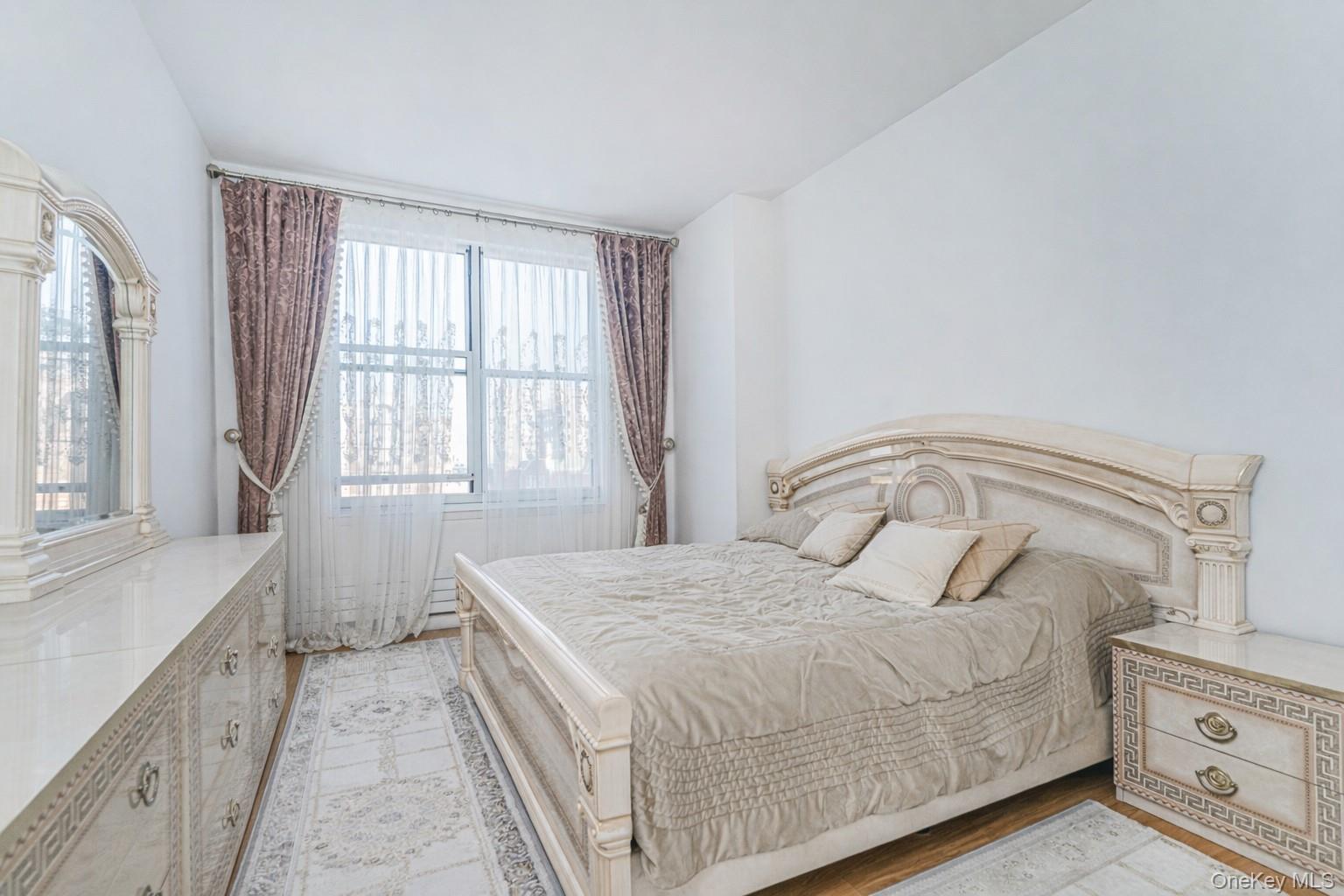 50 Oceana Drive W, Unit 8D photo 10
