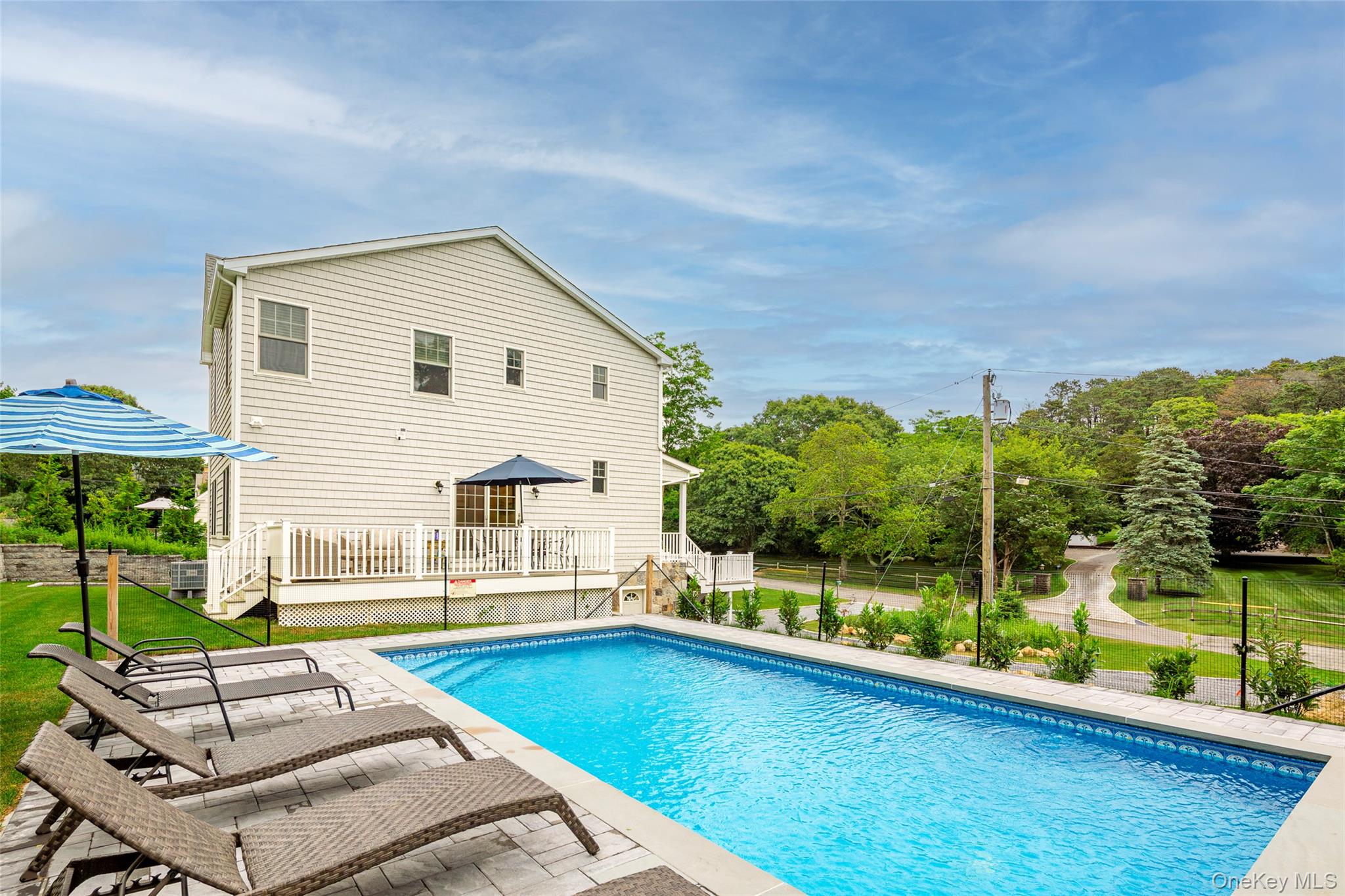 15 S Beach Road – For Rent photo 3