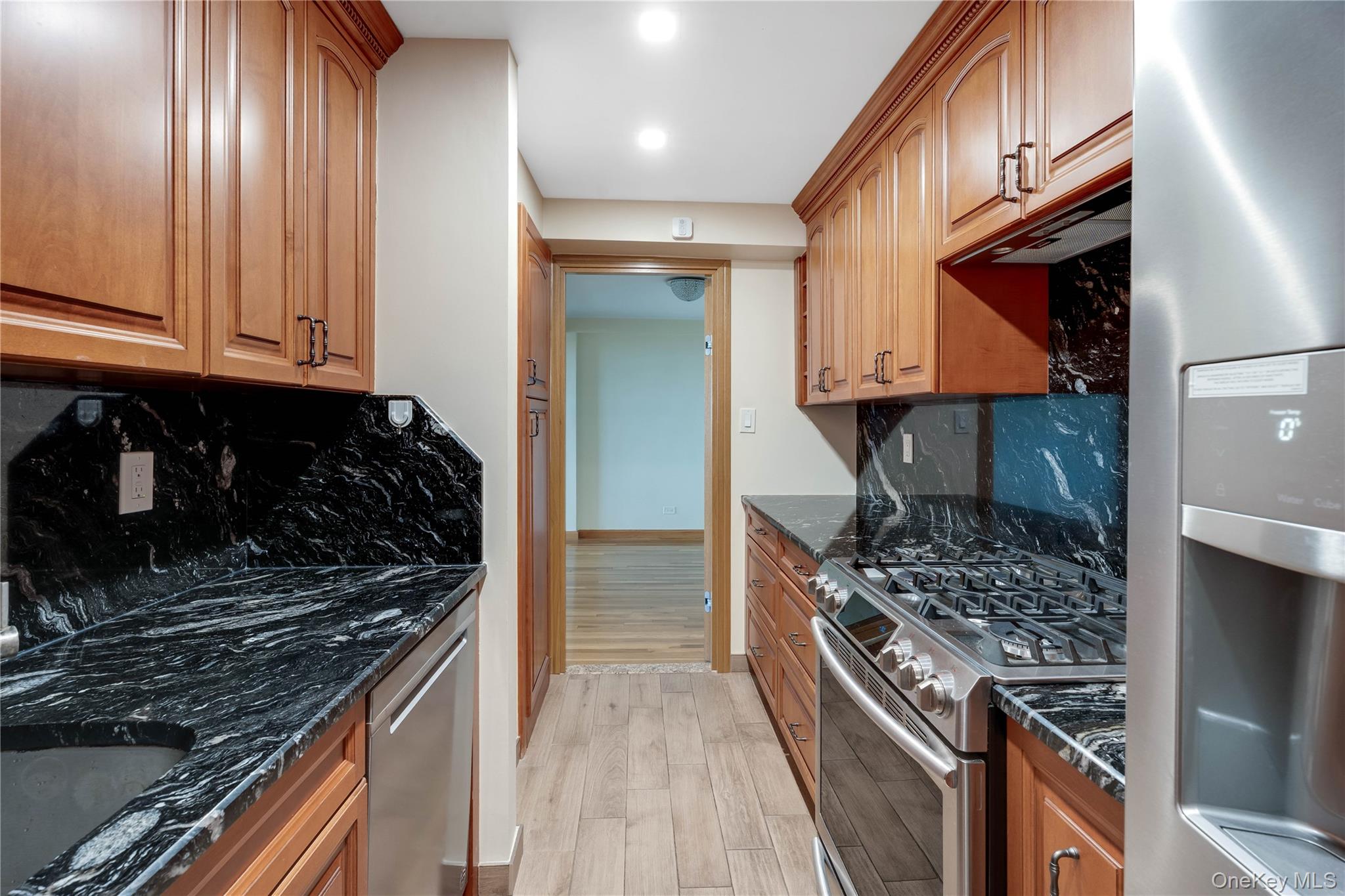 2711 Avenue X, Unit 6D photo 7