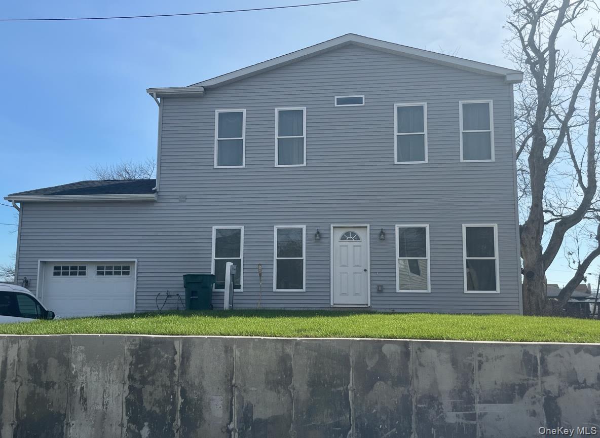126 Trafalgar Drive – For Rent