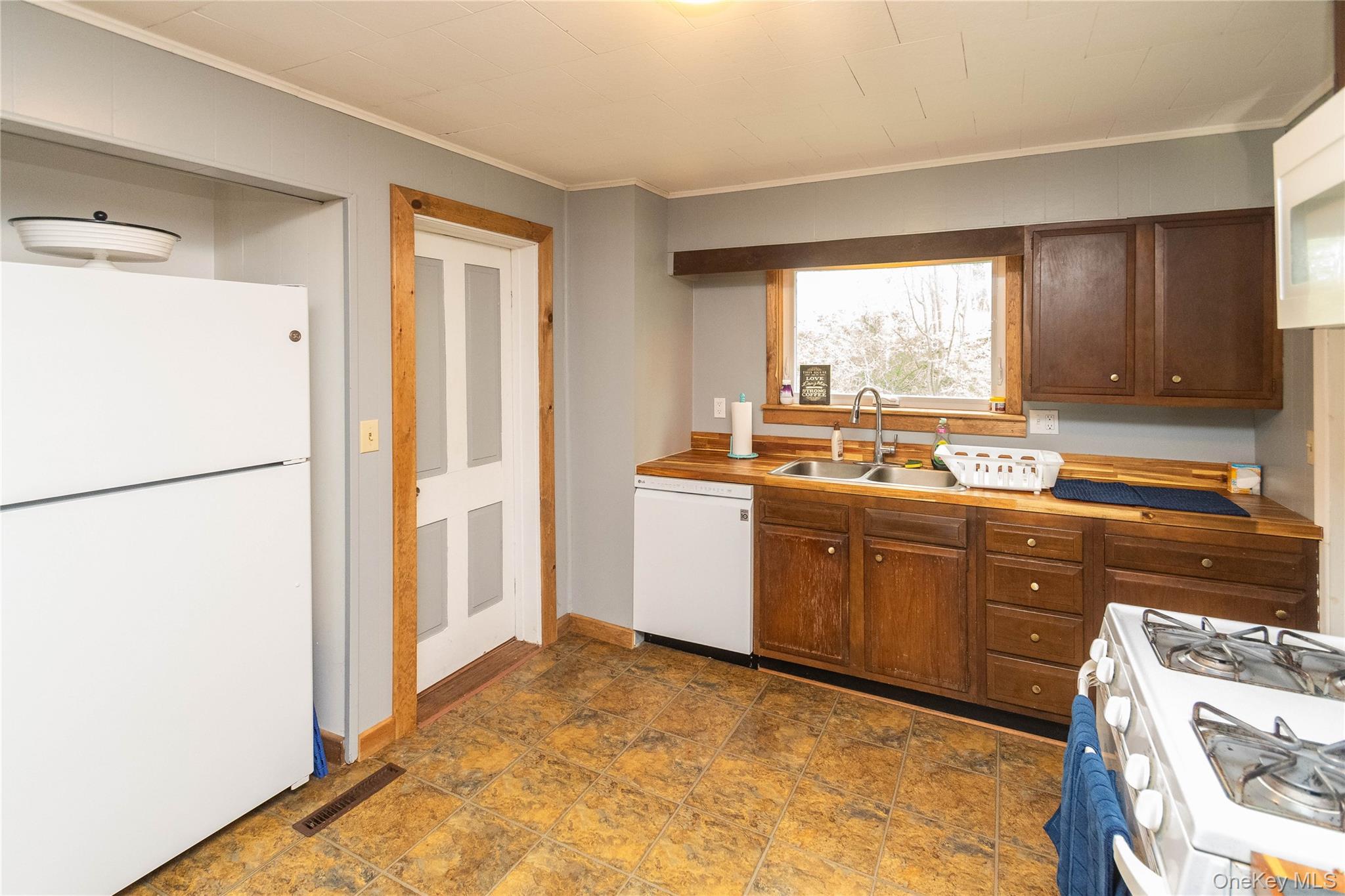 189 Church Street – For Sale photo 48