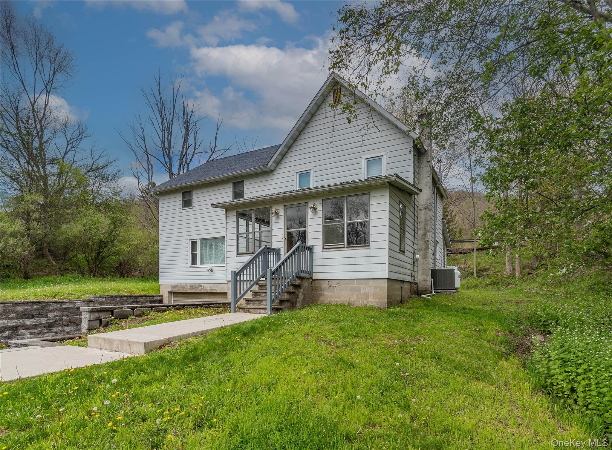 189 Church Street – For Sale photo 2