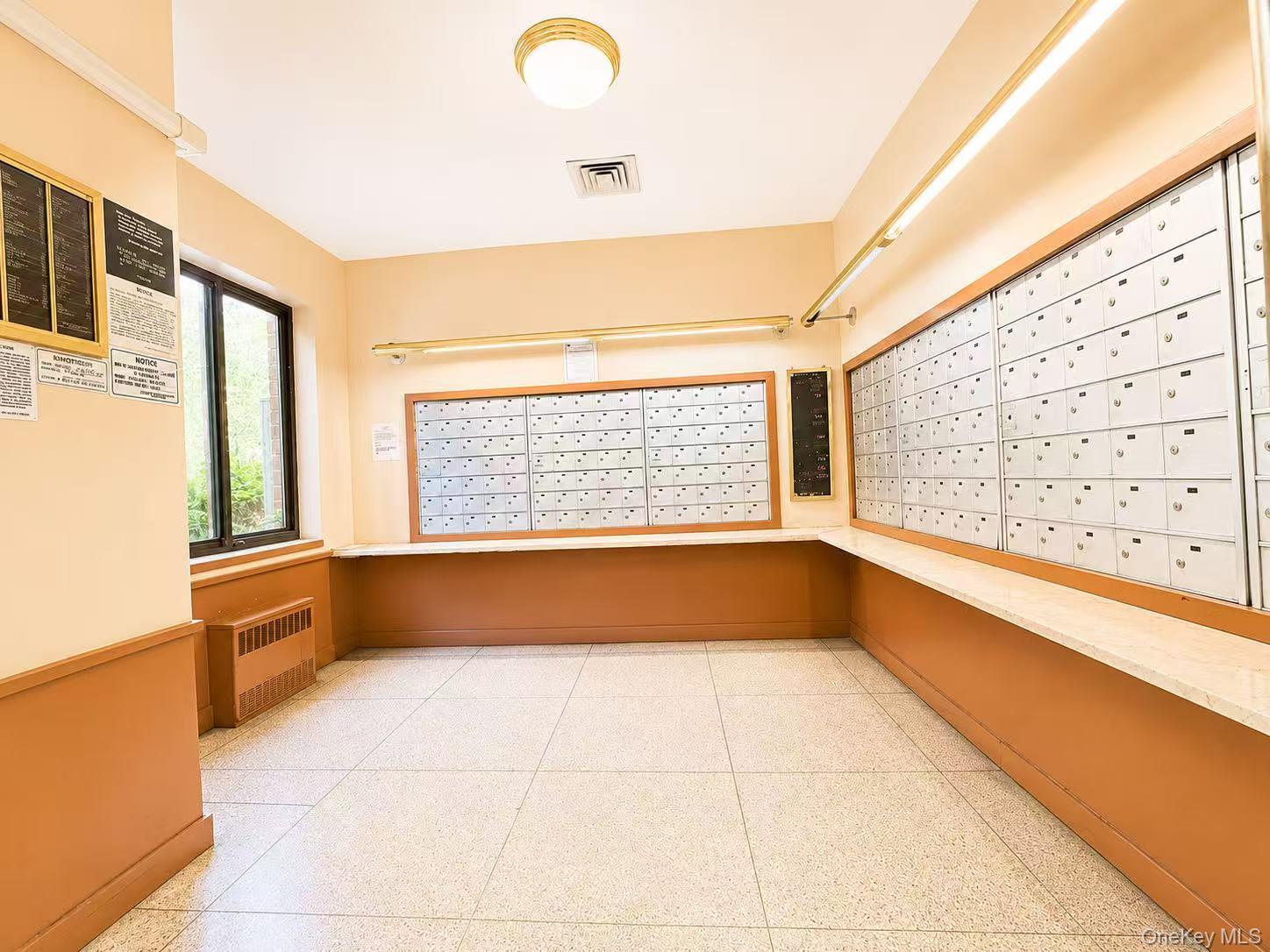 138-35 Elder Avenue, Unit 9C photo 5