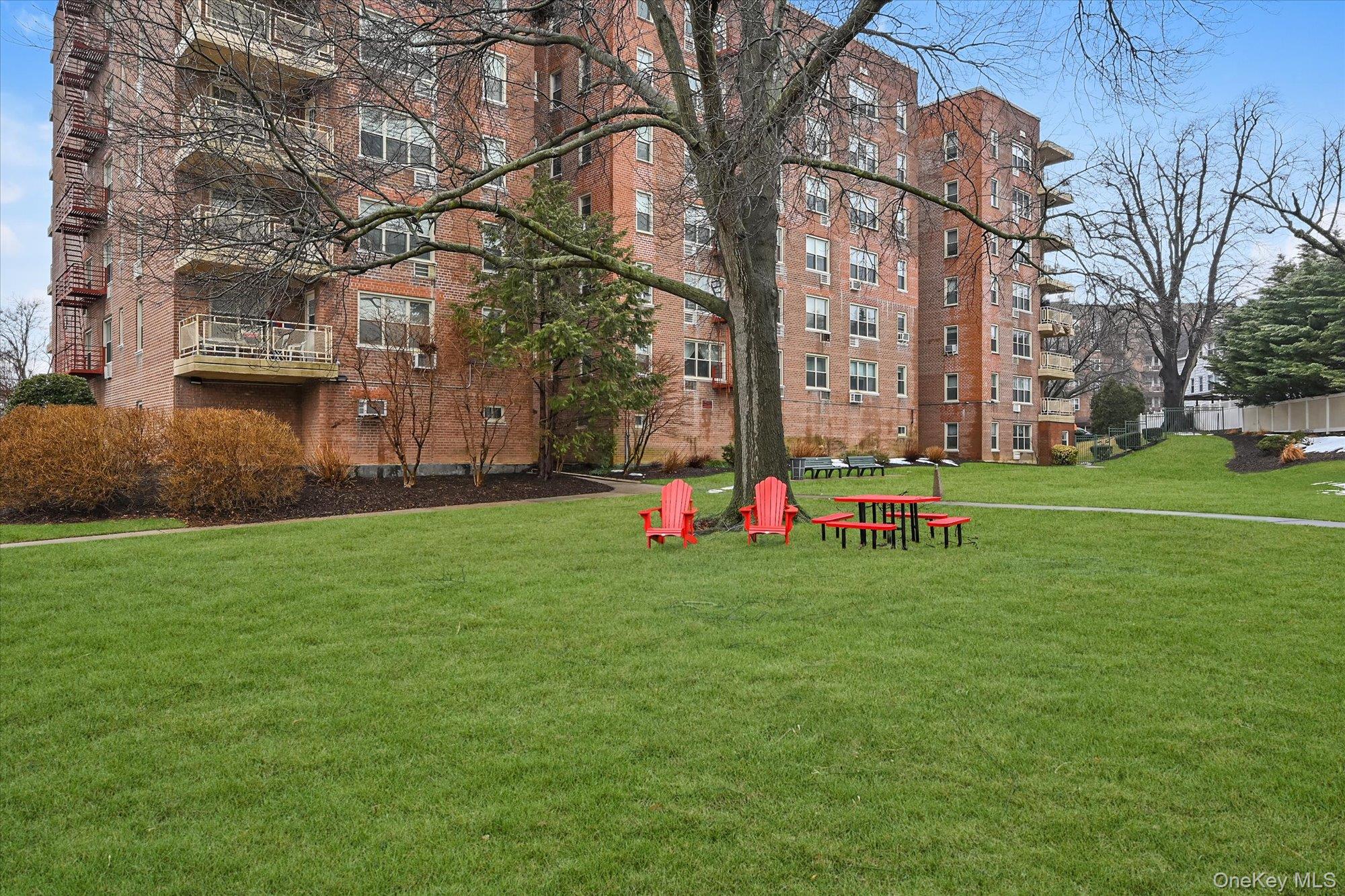 23-25 Bell Boulevard, Unit 6J photo 14