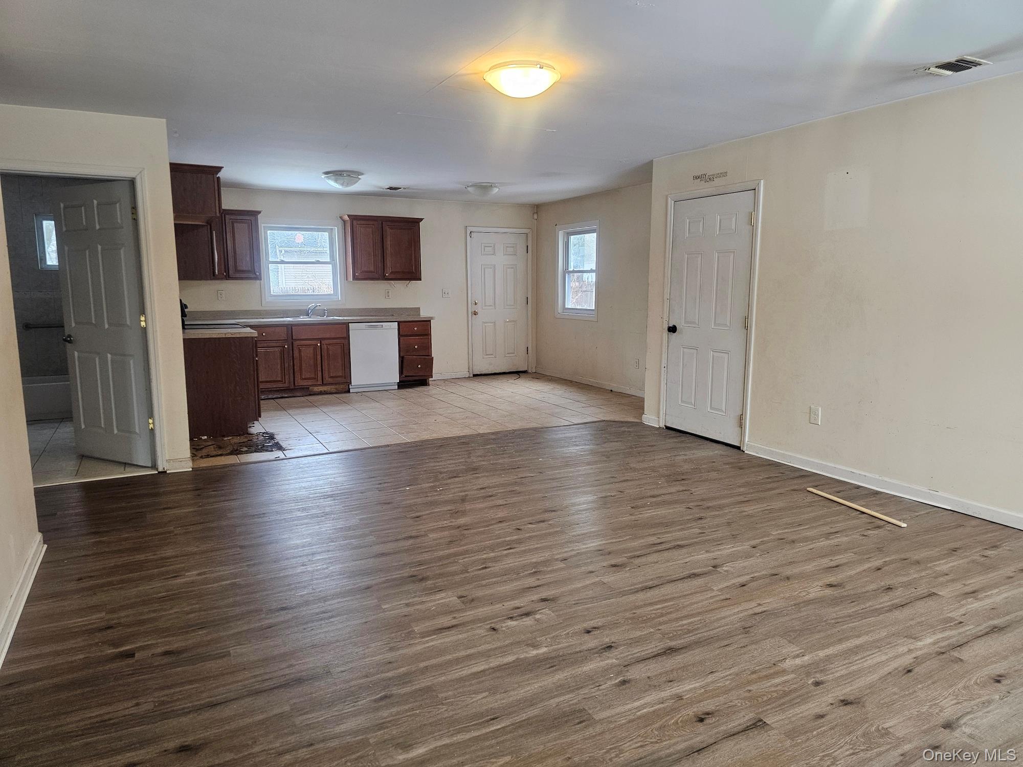 556 Taylor Avenue – For Sale photo 3