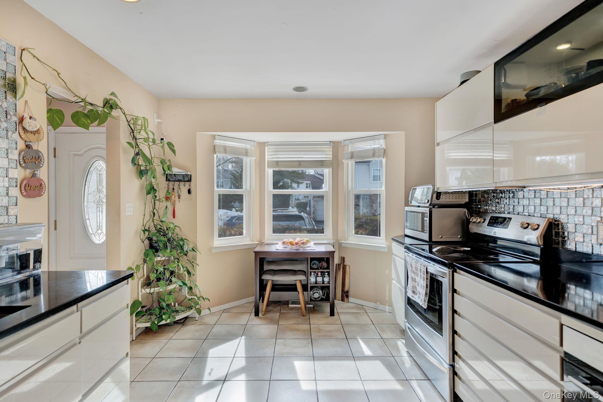 11 Manors Drive – For Sale photo 10